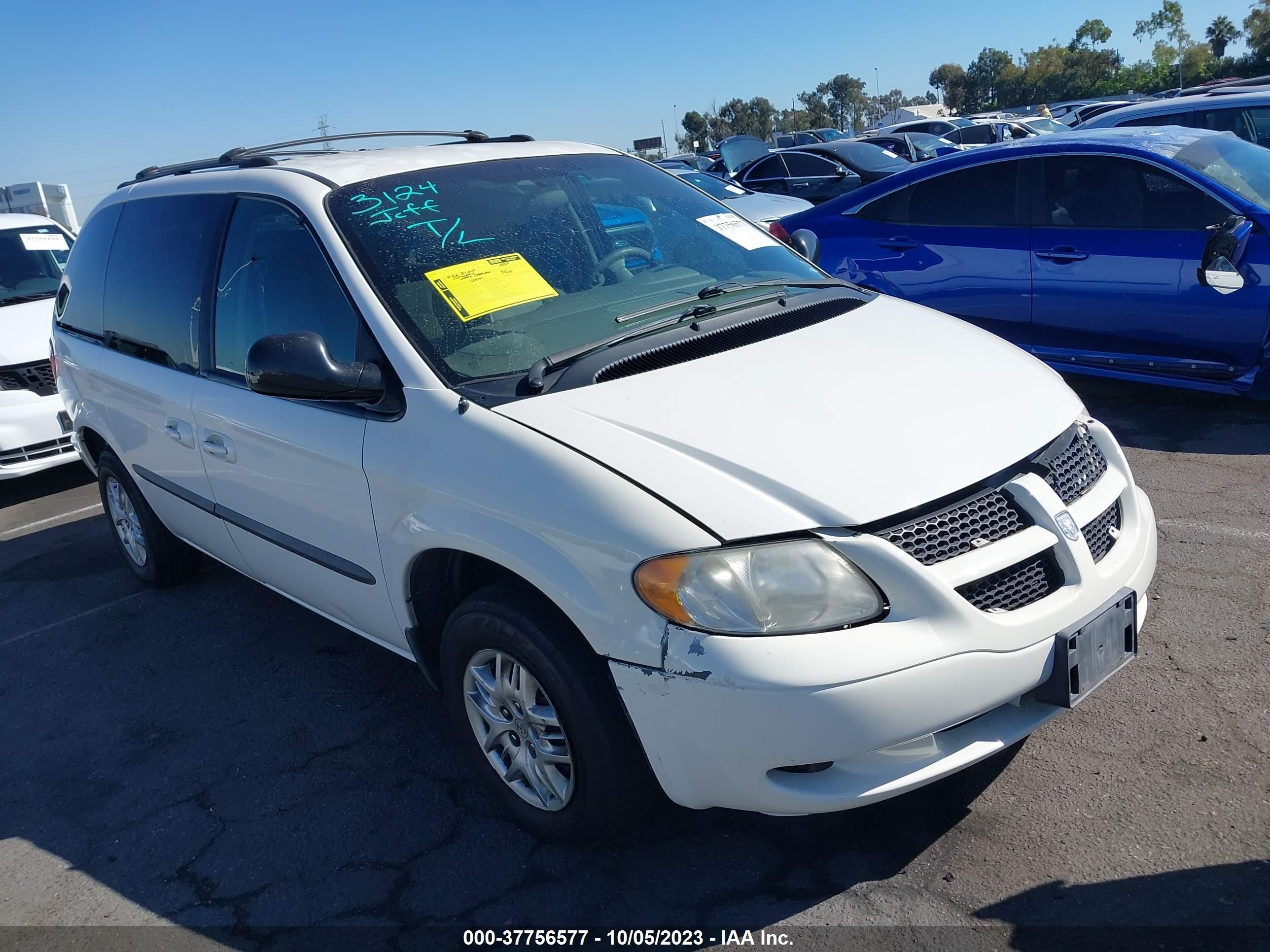 Photo 0 VIN: 1D4GP45383B122766 - DODGE CARAVAN 