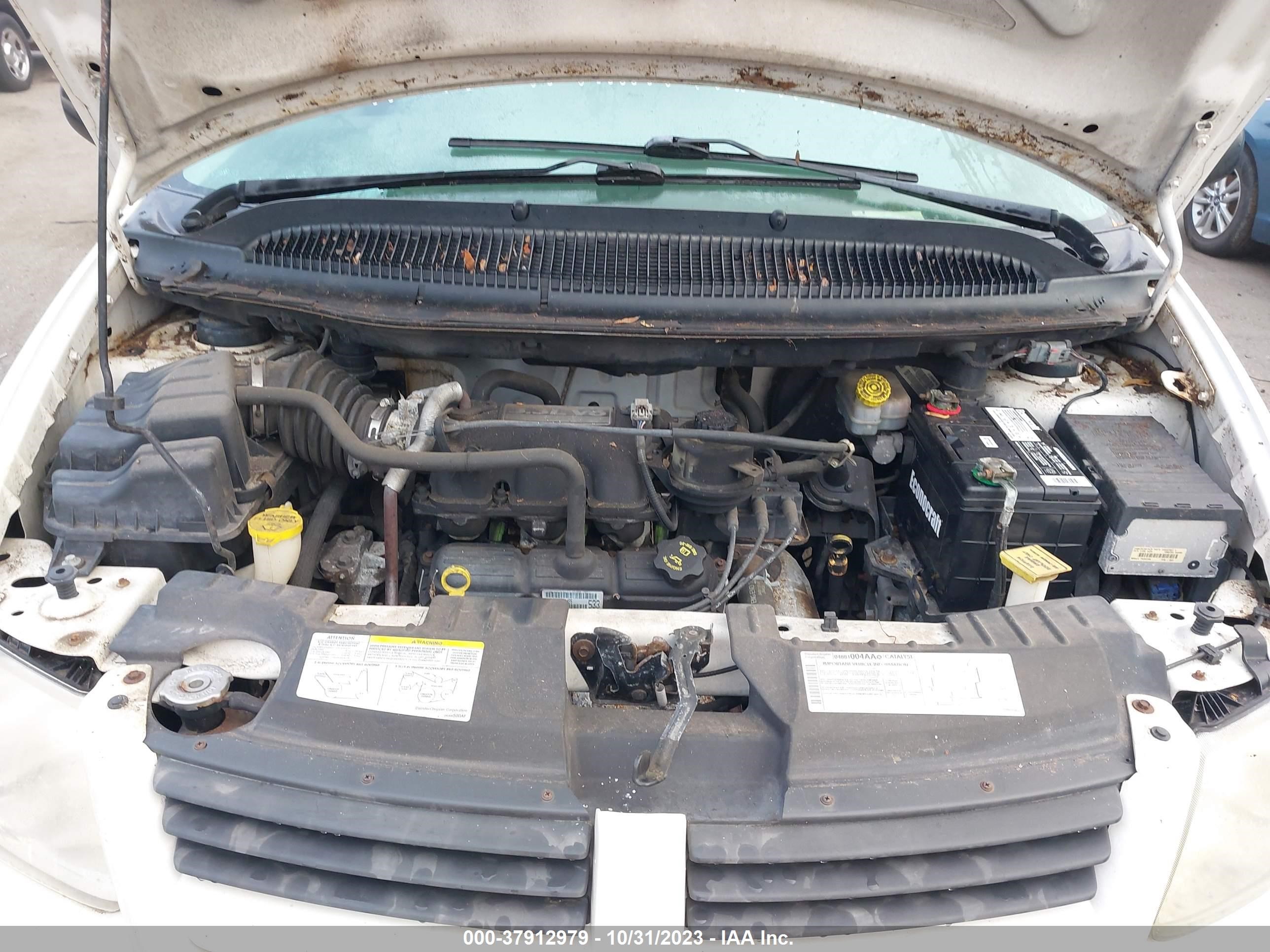 Photo 9 VIN: 1D4GP45R45B111190 - DODGE CARAVAN 