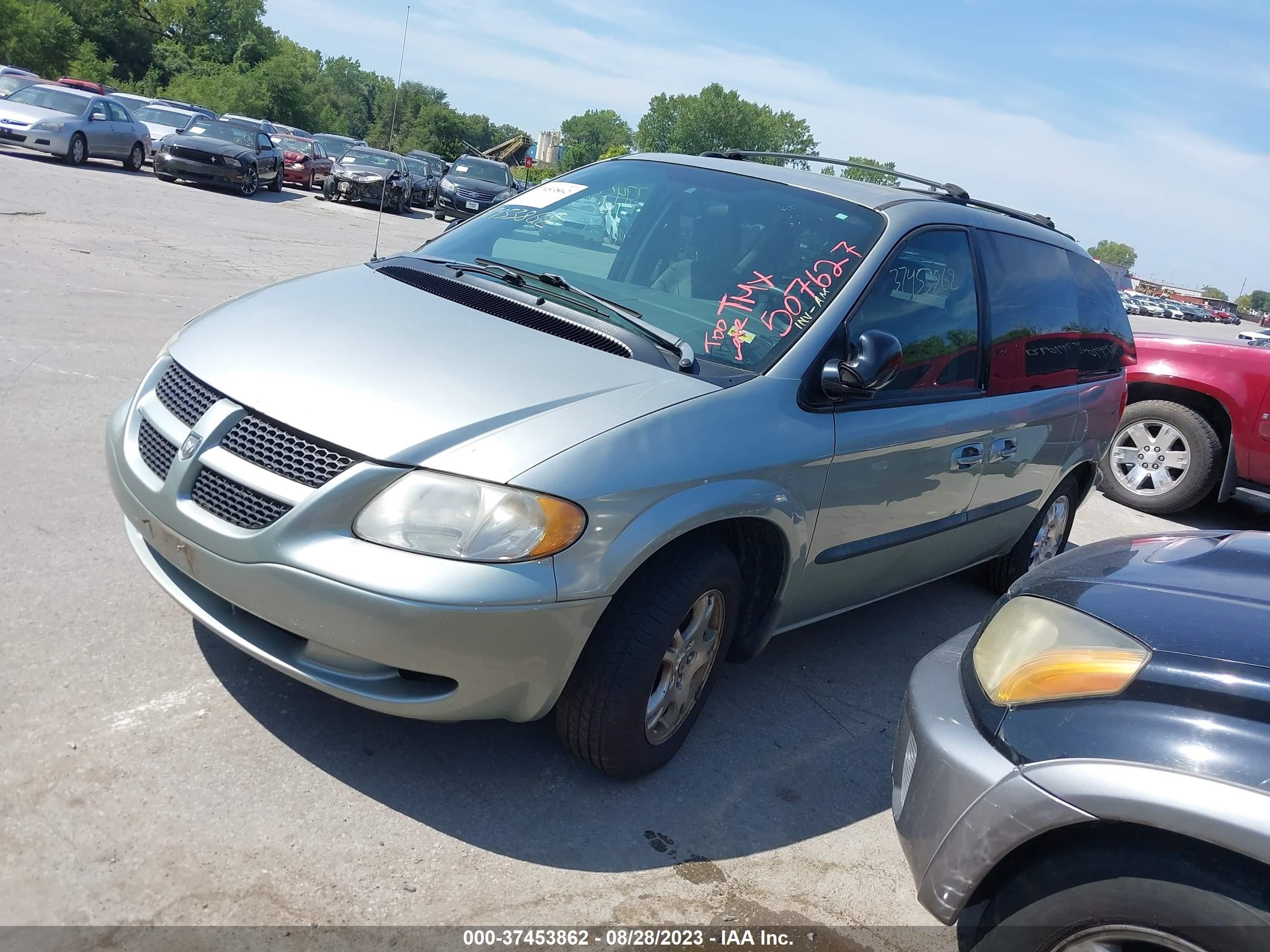 Photo 1 VIN: 1D4GP45R54B507627 - DODGE CARAVAN 