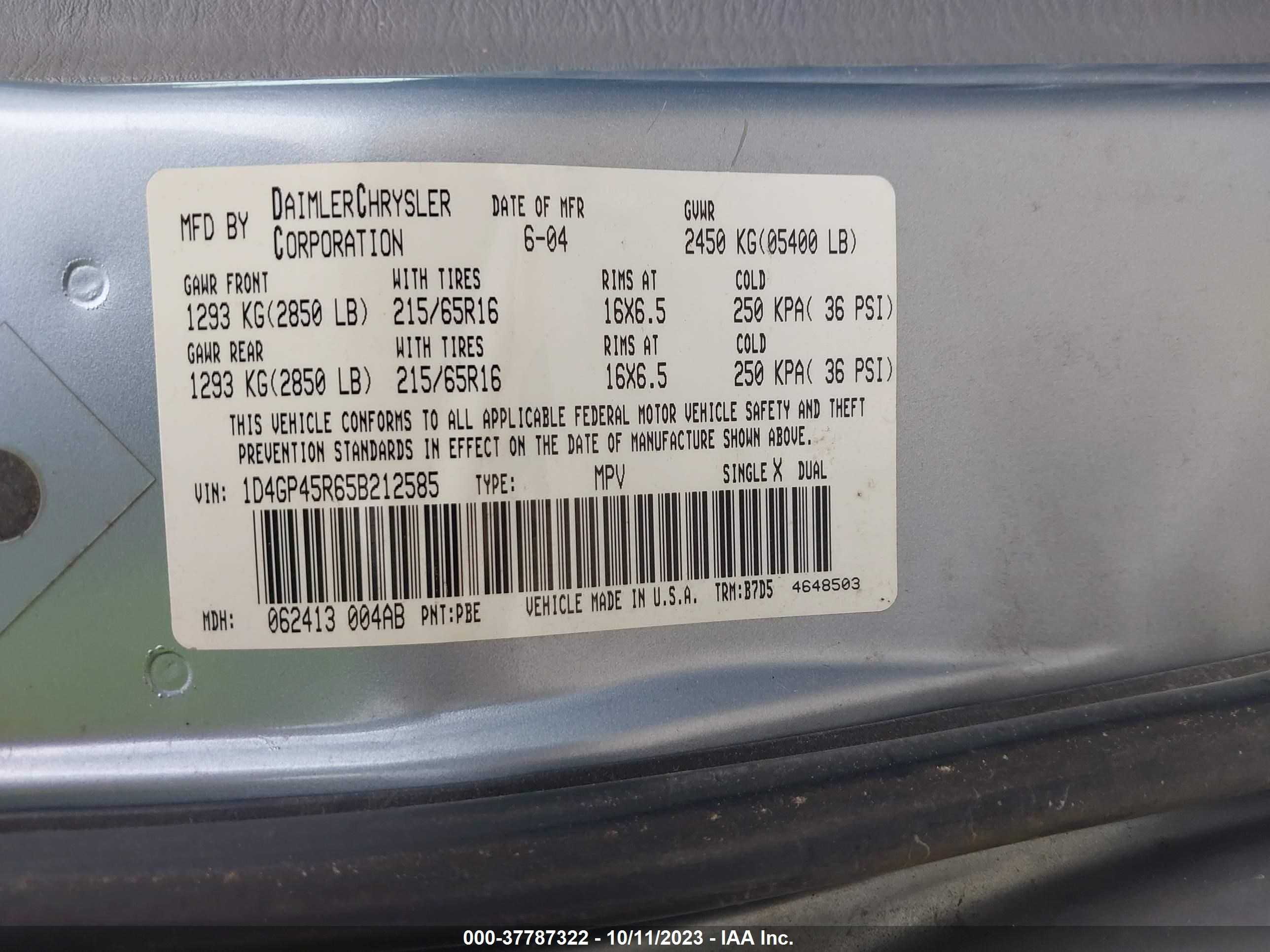 Photo 8 VIN: 1D4GP45R65B212585 - DODGE CARAVAN 