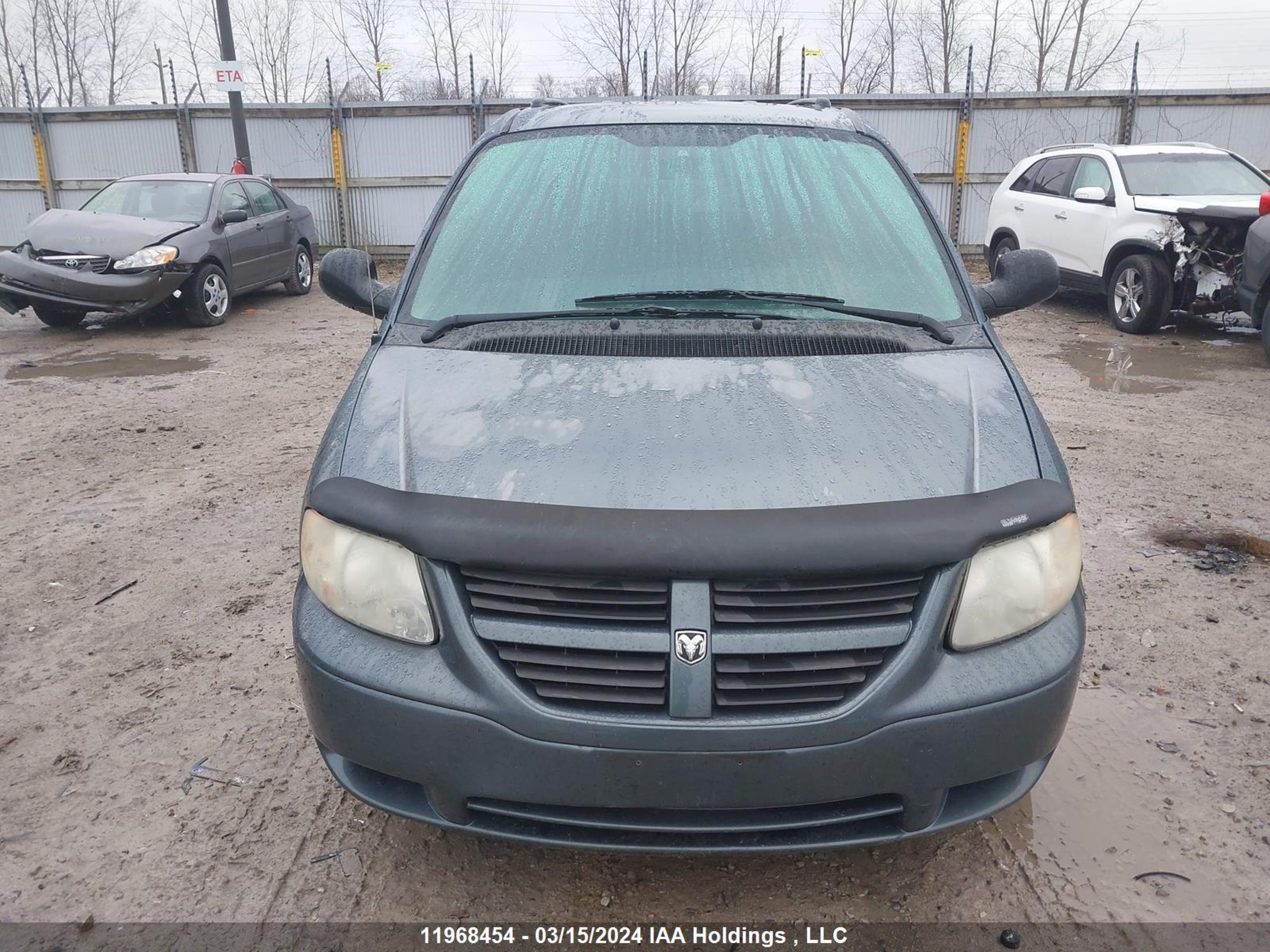 Photo 12 VIN: 1D4GP45R76B520396 - DODGE CARAVAN 