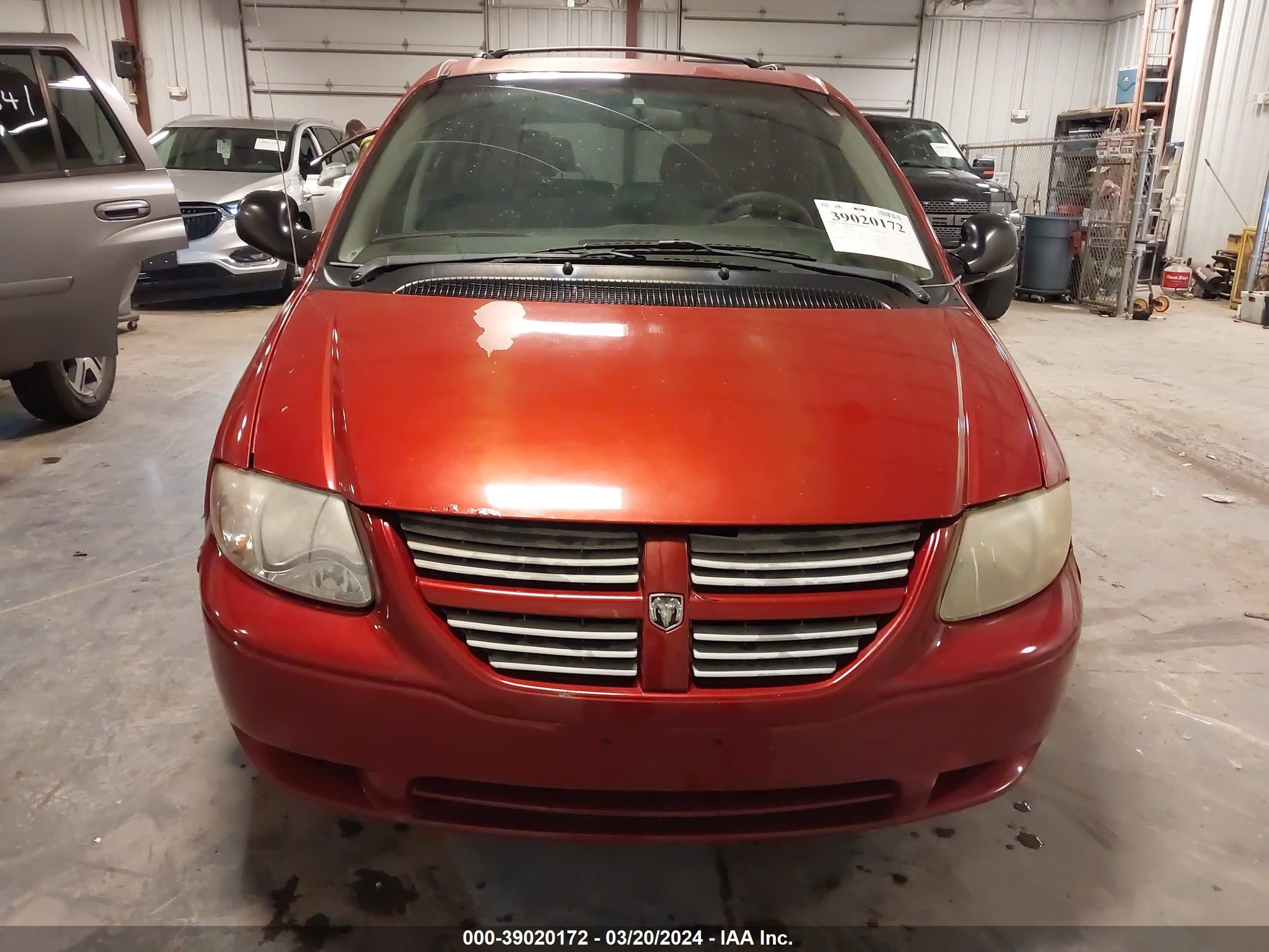 Photo 11 VIN: 1D4GP45R96B657467 - DODGE CARAVAN 