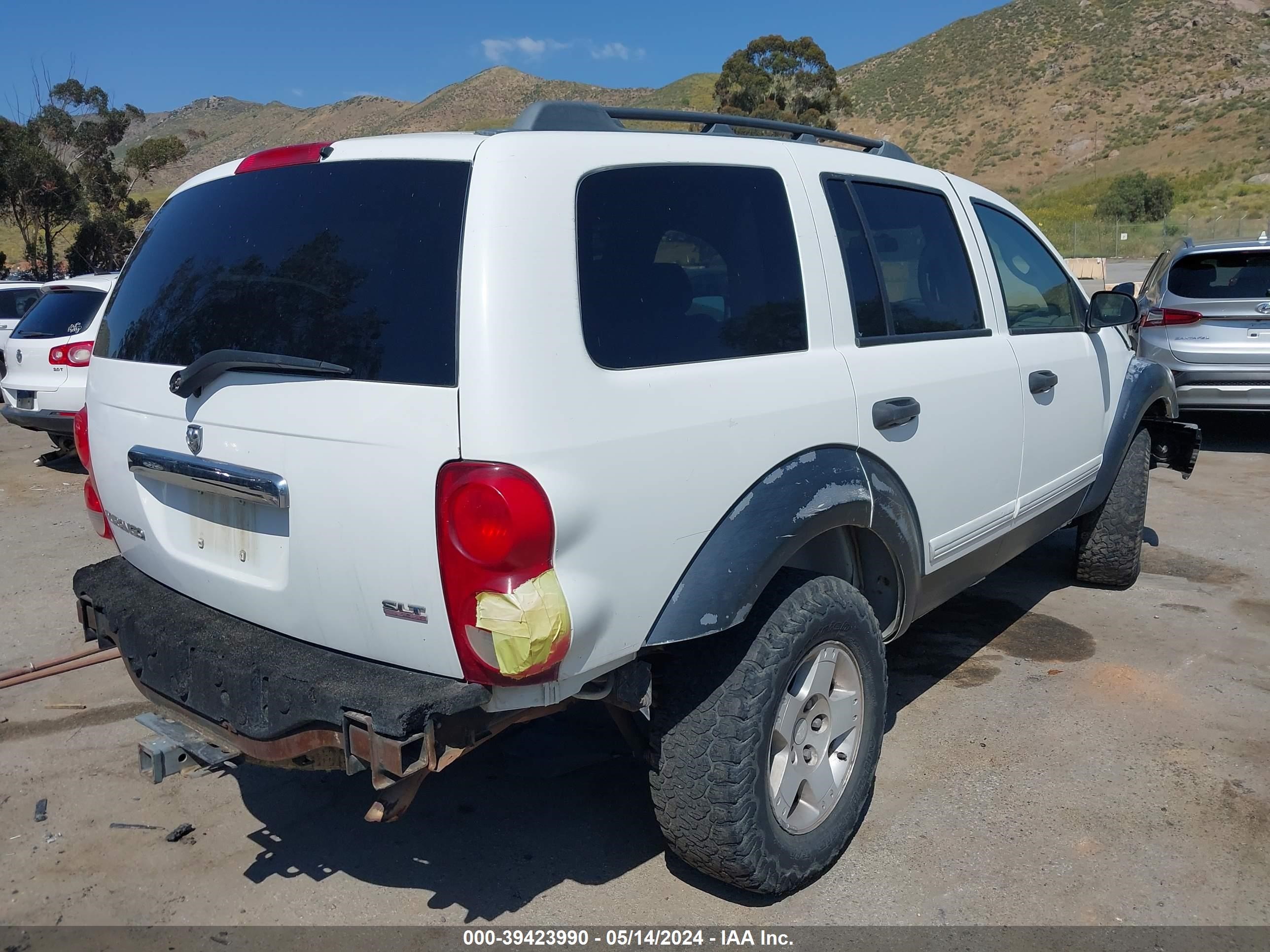 Photo 3 VIN: 1D4HB48N94F129459 - DODGE DURANGO 