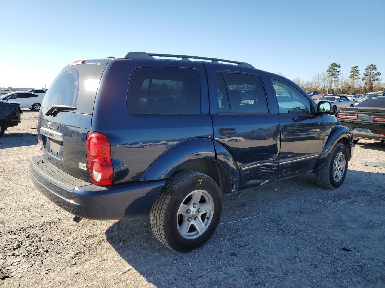 Photo 2 VIN: 1D4HD58D95F550784 - DODGE DURANGO 