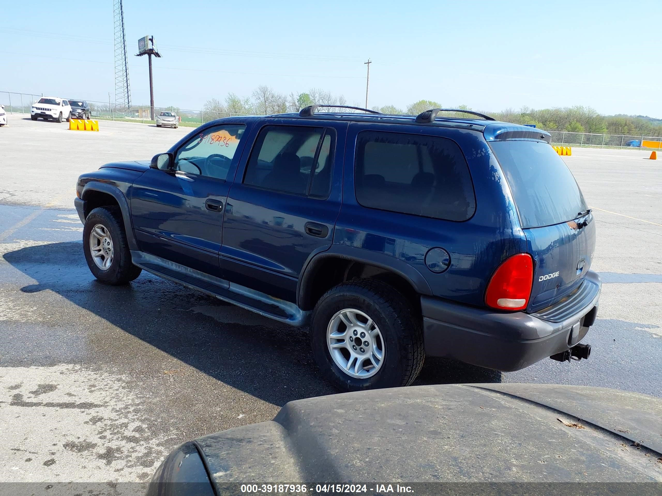 Photo 2 VIN: 1D4HS38N33F618013 - DODGE DURANGO 