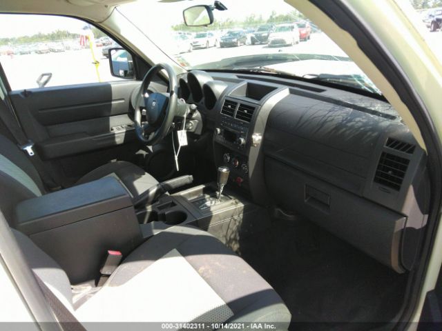 Photo 4 VIN: 1D4PT2GK5AW114750 - DODGE NITRO 