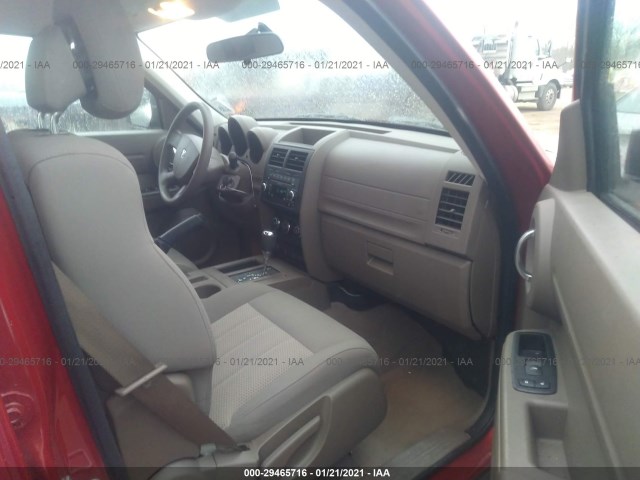 Photo 4 VIN: 1D4PT2GK9AW113598 - DODGE NITRO 