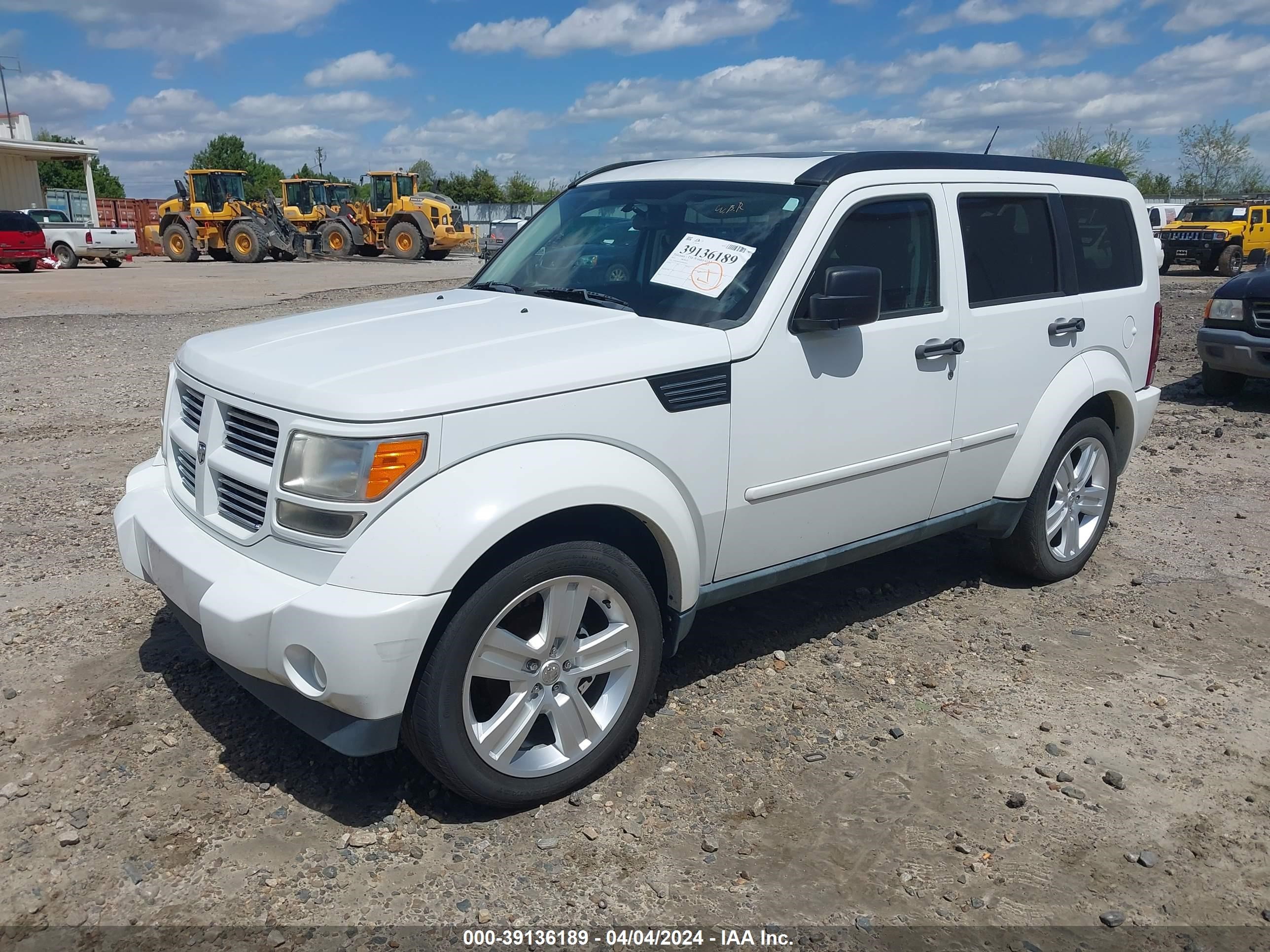 Photo 1 VIN: 1D4PT4GK0BW601643 - DODGE NITRO 