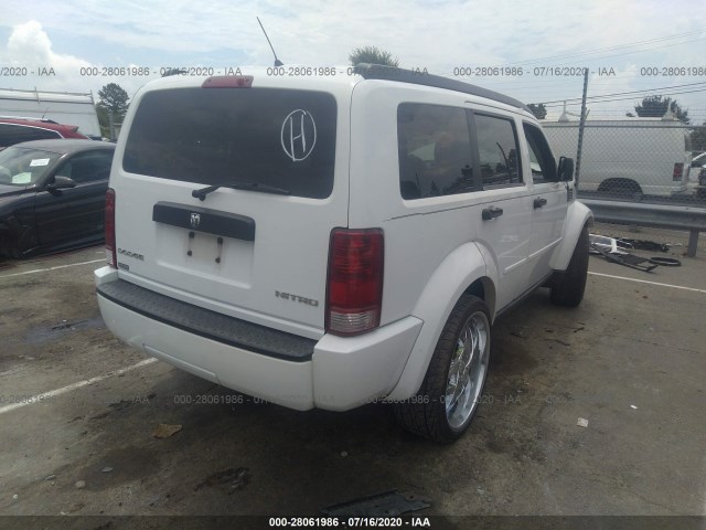 Photo 3 VIN: 1D4PT4GK9BW589136 - DODGE NITRO 