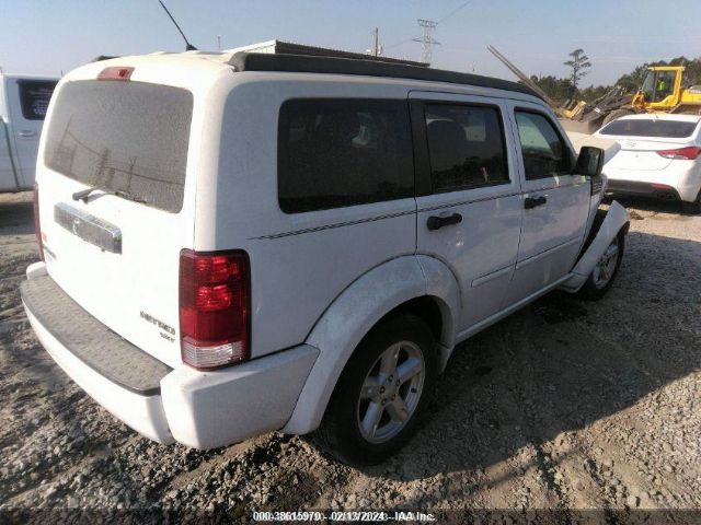 Photo 3 VIN: 1D4PT5GK3BW564934 - DODGE NITRO 