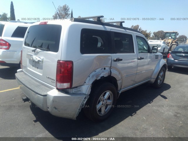 Photo 3 VIN: 1D4PT5GK4BW547687 - DODGE NITRO 