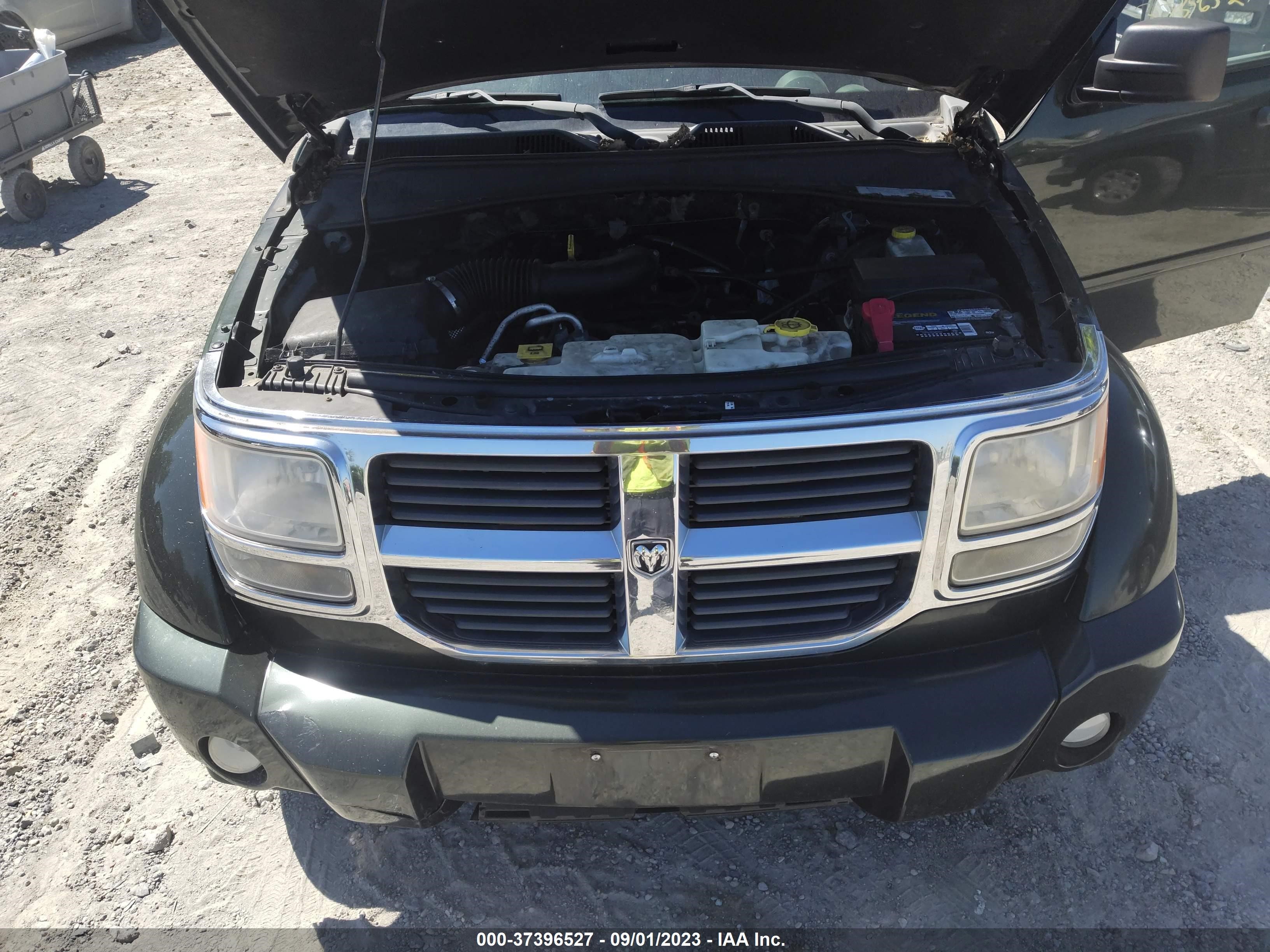 Photo 9 VIN: 1D4PU2GK8AW124959 - DODGE NITRO 