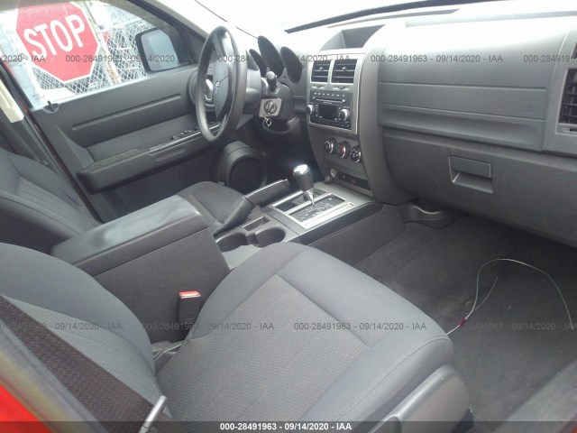 Photo 4 VIN: 1D4PU4GK1BW603379 - DODGE NITRO 