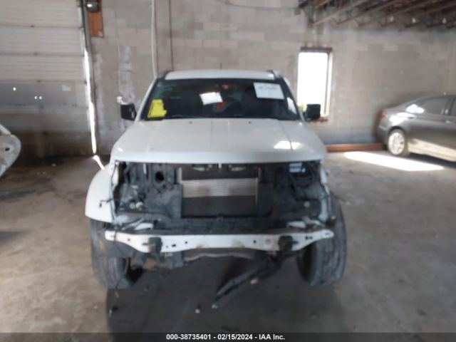 Photo 5 VIN: 1D4PU4GK2BW598774 - DODGE NITRO 