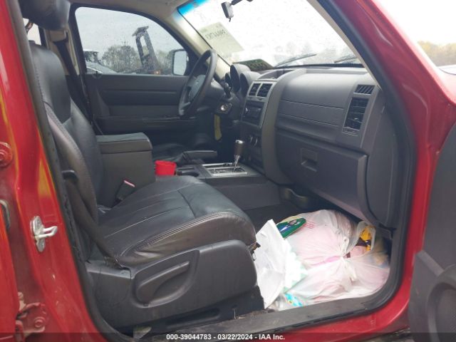 Photo 4 VIN: 1D4PU4GK3AW165351 - DODGE NITRO 