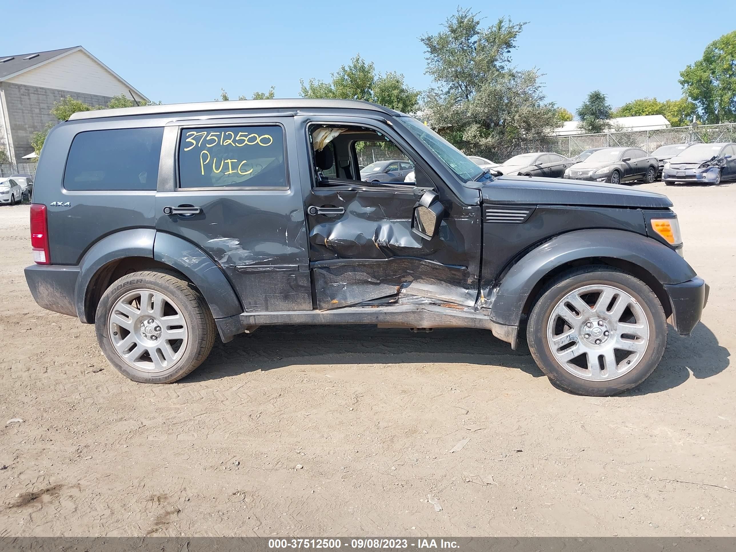 Photo 11 VIN: 1D4PU4GK7AW174988 - DODGE NITRO 