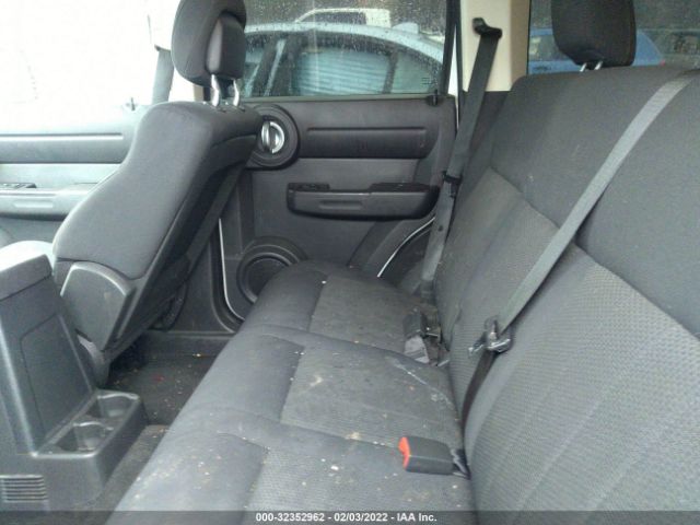 Photo 7 VIN: 1D4PU4GK8BW537753 - DODGE NITRO 