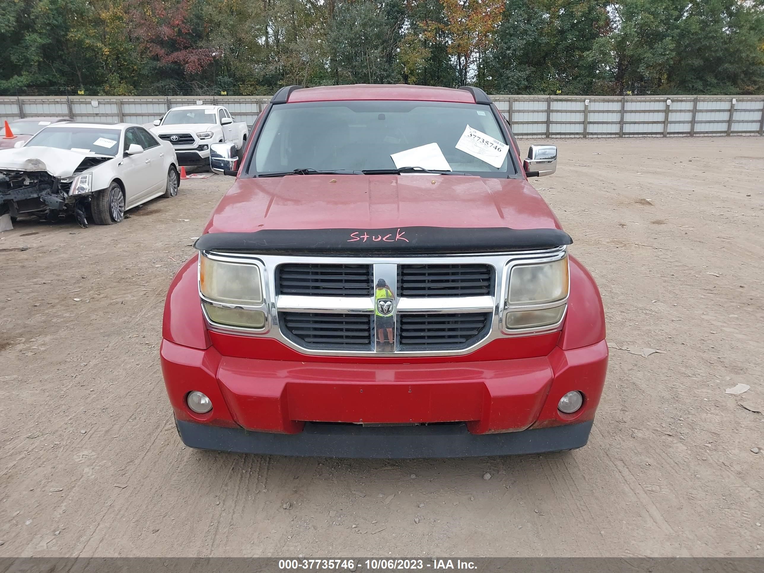 Photo 5 VIN: 1D4PU4GK8BW607624 - DODGE NITRO 