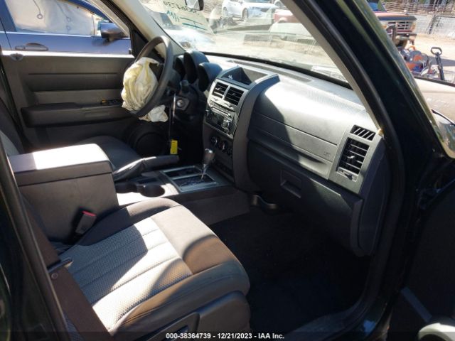 Photo 4 VIN: 1D4PU4GKXAW174497 - DODGE NITRO 