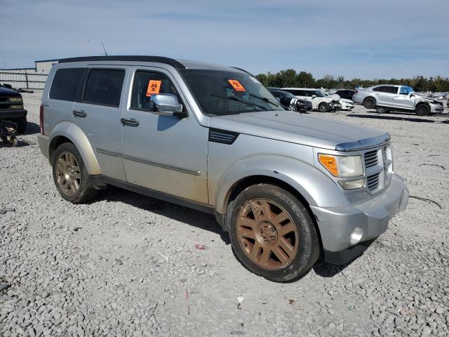 Photo 3 VIN: 1D4PU4GX3BW528406 - DODGE NITRO HEAT 