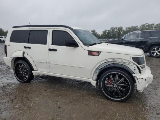 Photo 3 VIN: 1D4PU5GK1AW141099 - DODGE NITRO SXT 