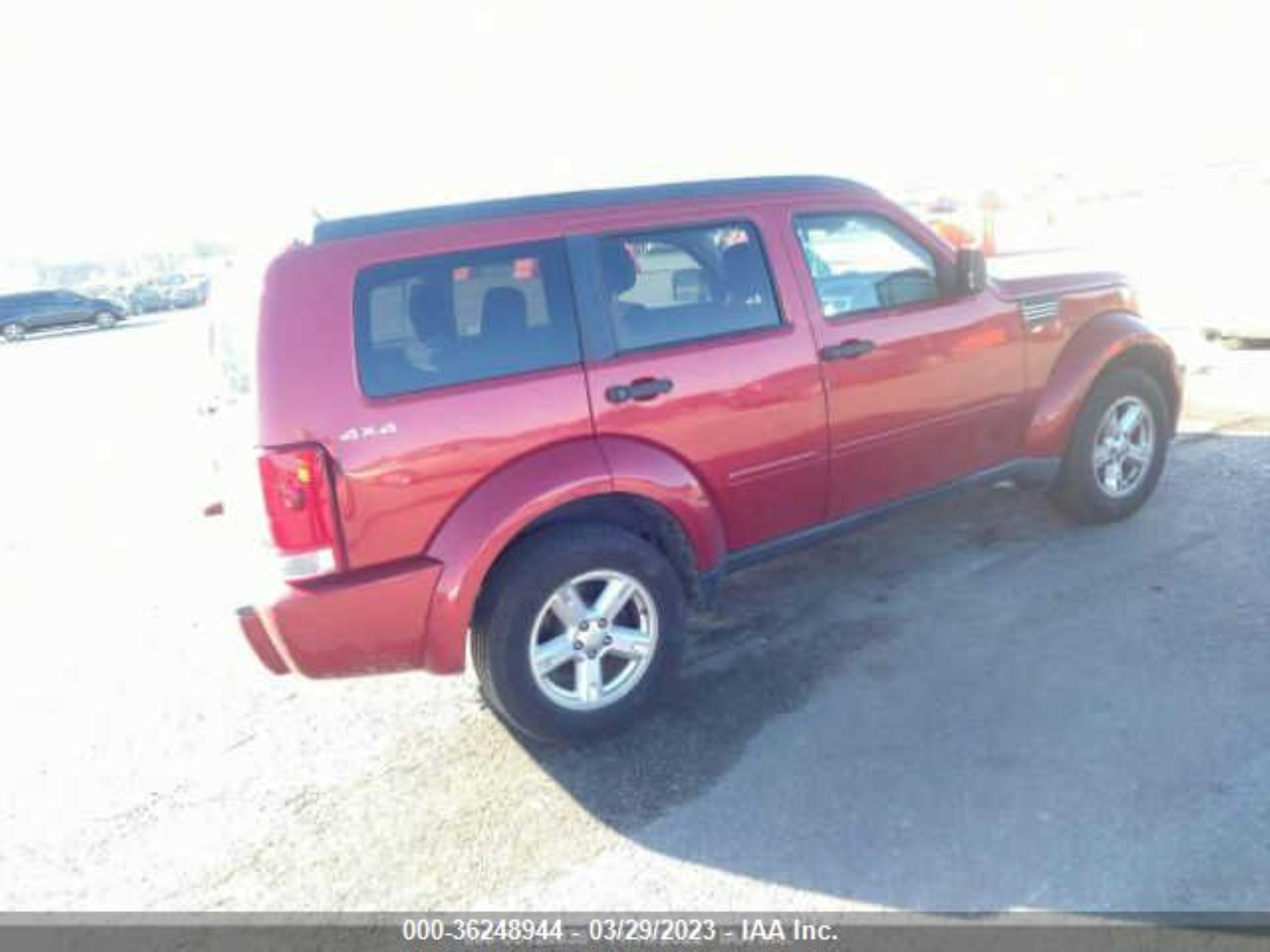 Photo 3 VIN: 1D4PU5GK8AW116409 - DODGE NITRO 