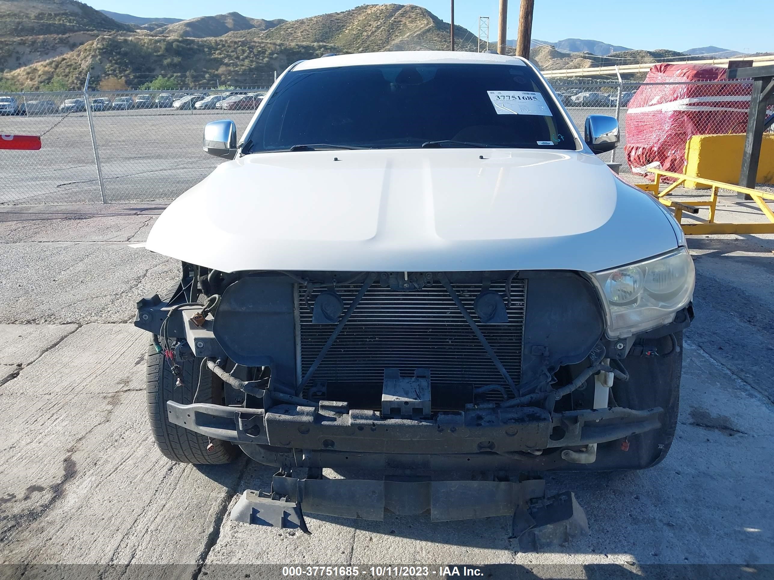 Photo 12 VIN: 1D4RE4GG1BC742804 - DODGE DURANGO 