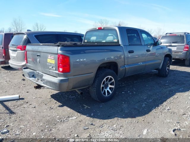 Photo 3 VIN: 1D7CW3GK6AS110471 - DODGE DAKOTA 