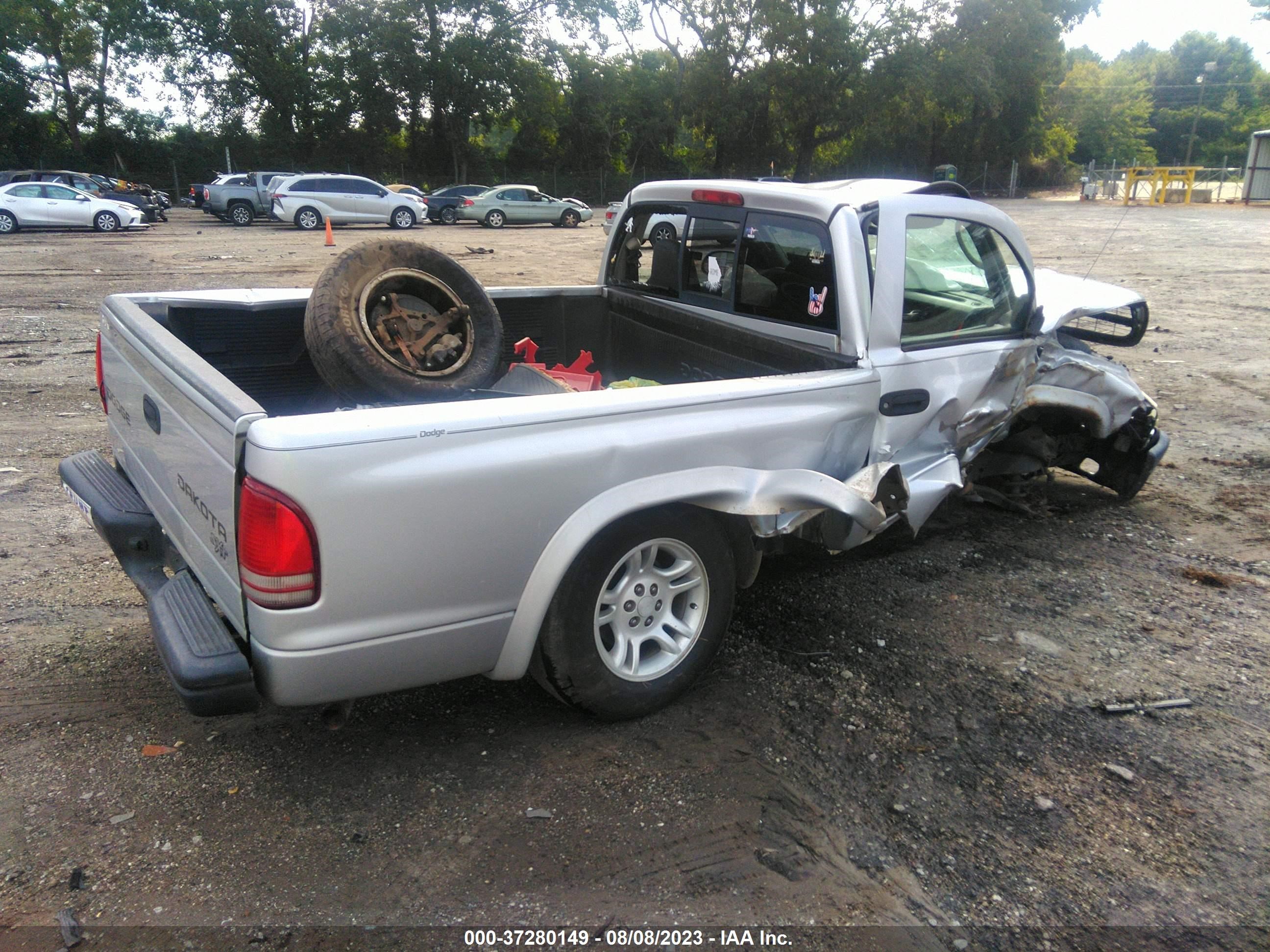 Photo 3 VIN: 1D7FL16K84S573437 - DODGE DAKOTA 