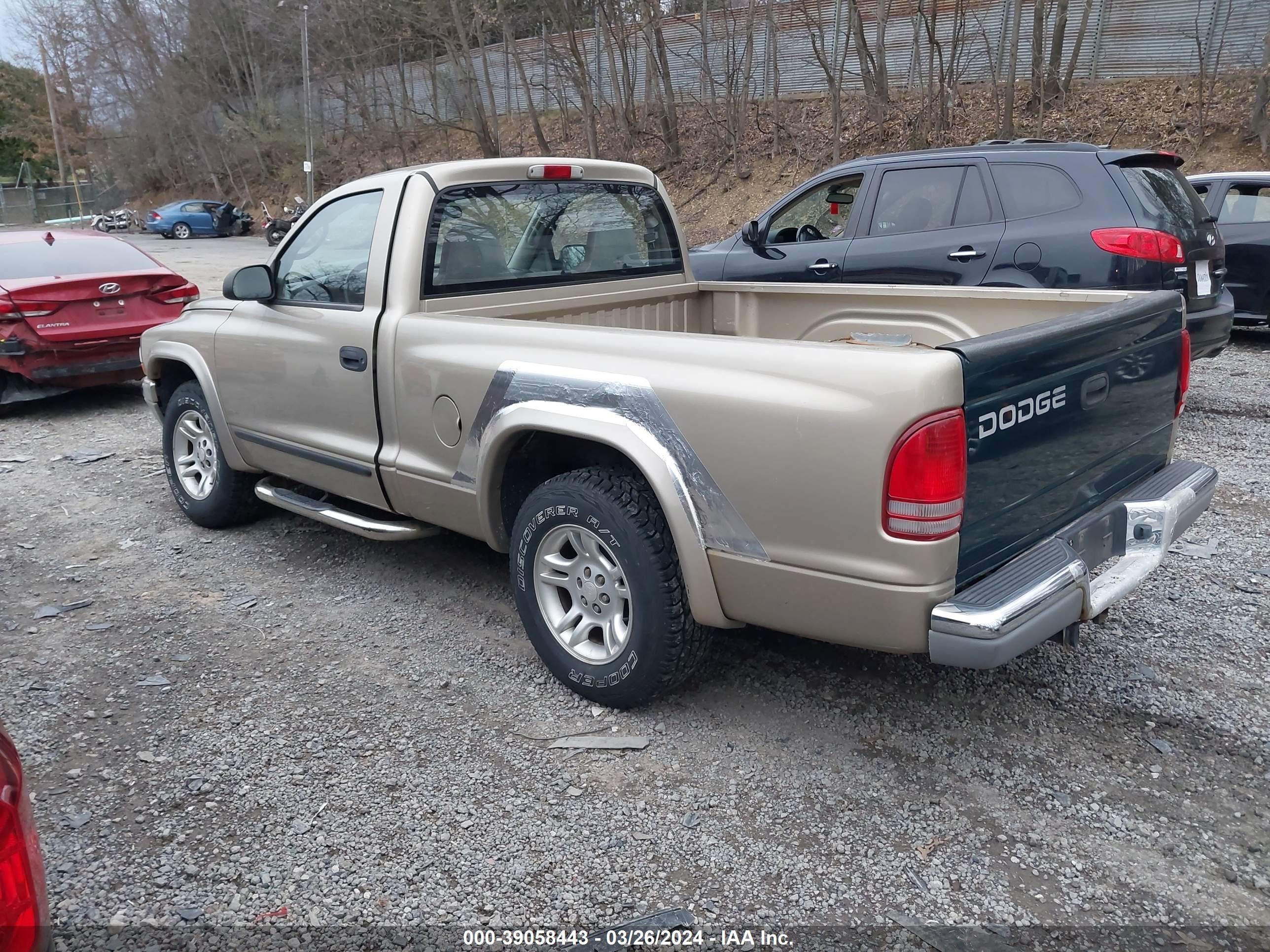 Photo 2 VIN: 1D7FL46X53S265105 - DODGE DAKOTA 