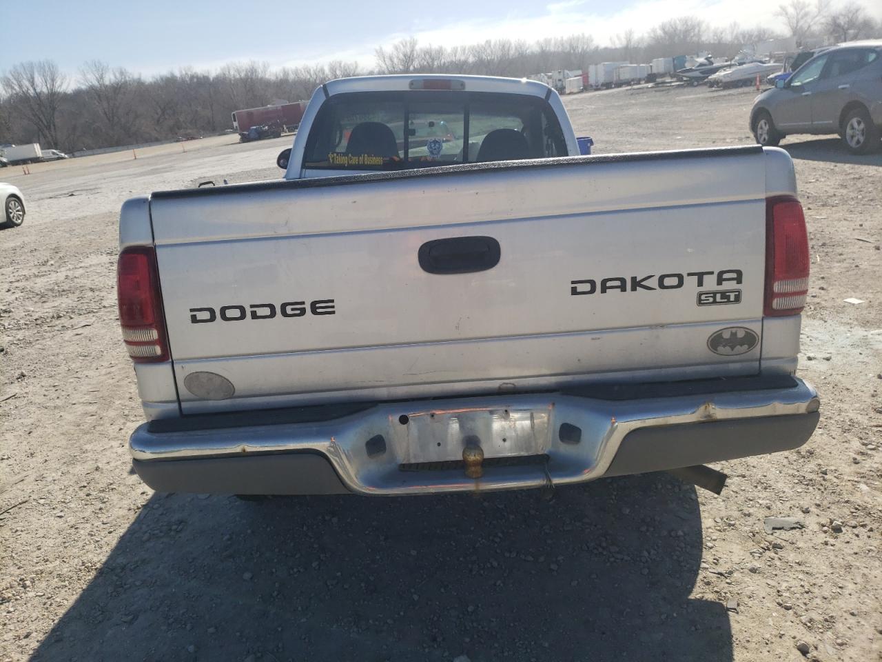 Photo 5 VIN: 1D7GG46K74S682627 - DODGE DAKOTA 