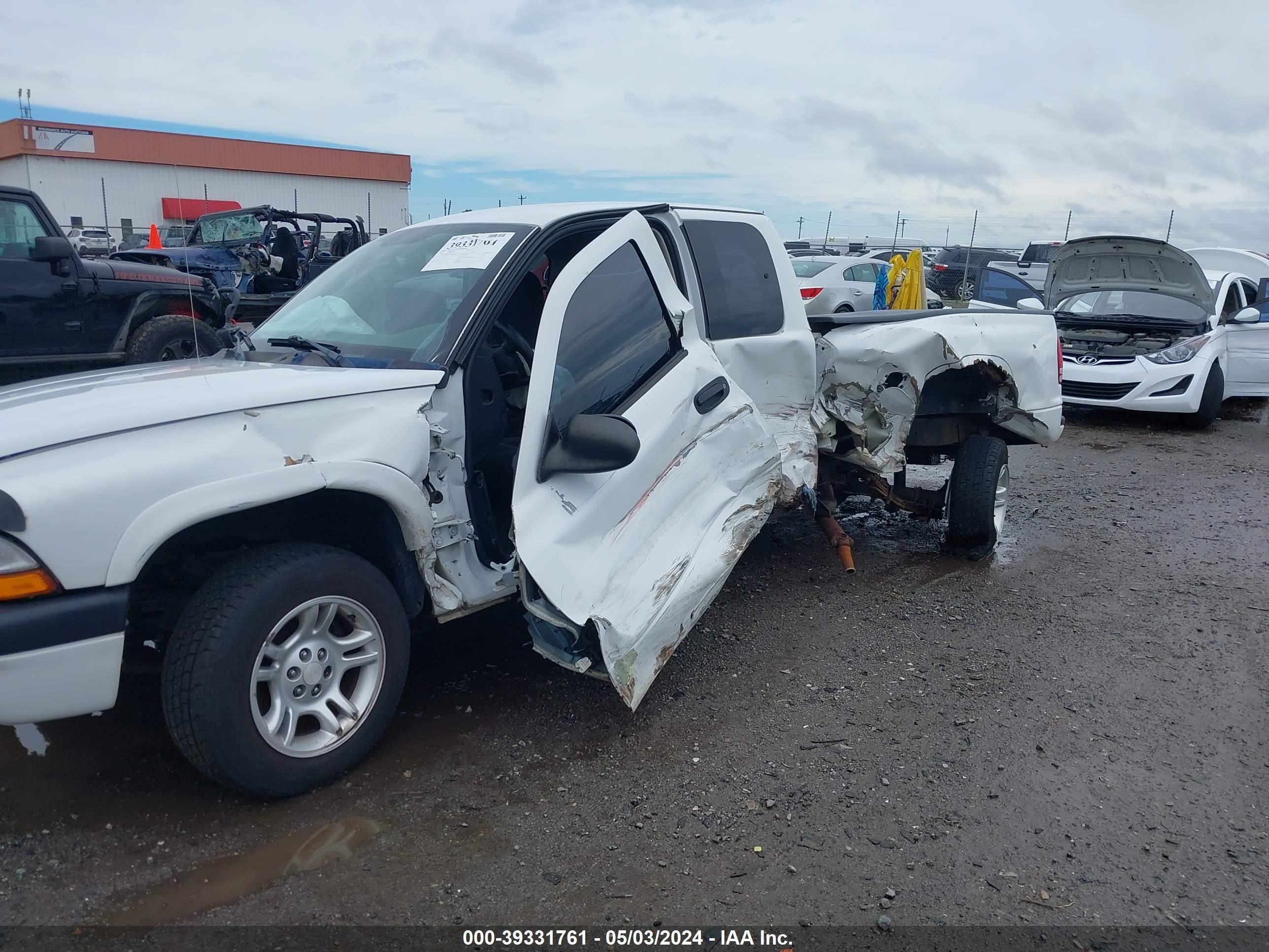 Photo 5 VIN: 1D7GL32K24S695376 - DODGE DAKOTA 