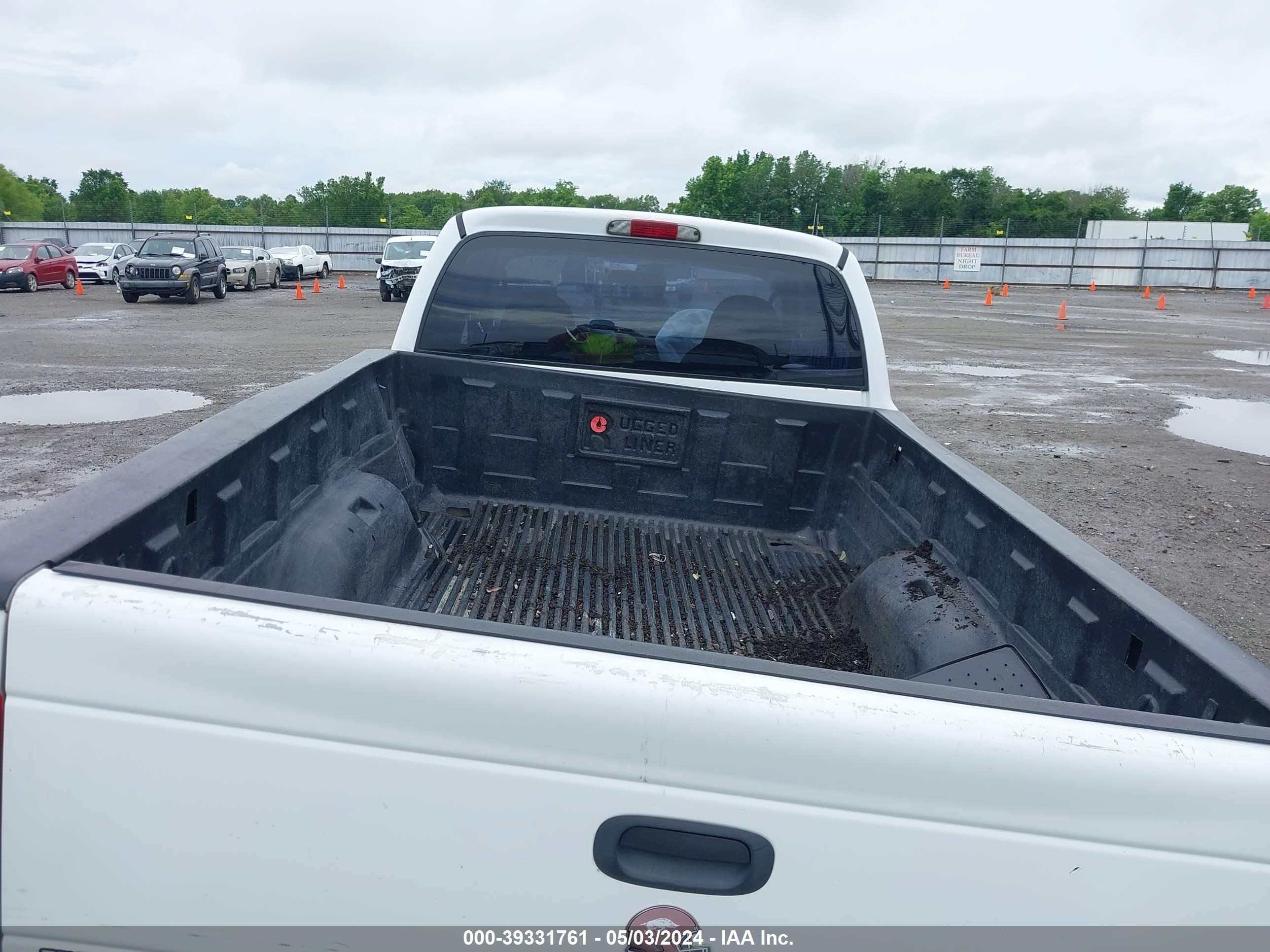 Photo 7 VIN: 1D7GL32K24S695376 - DODGE DAKOTA 