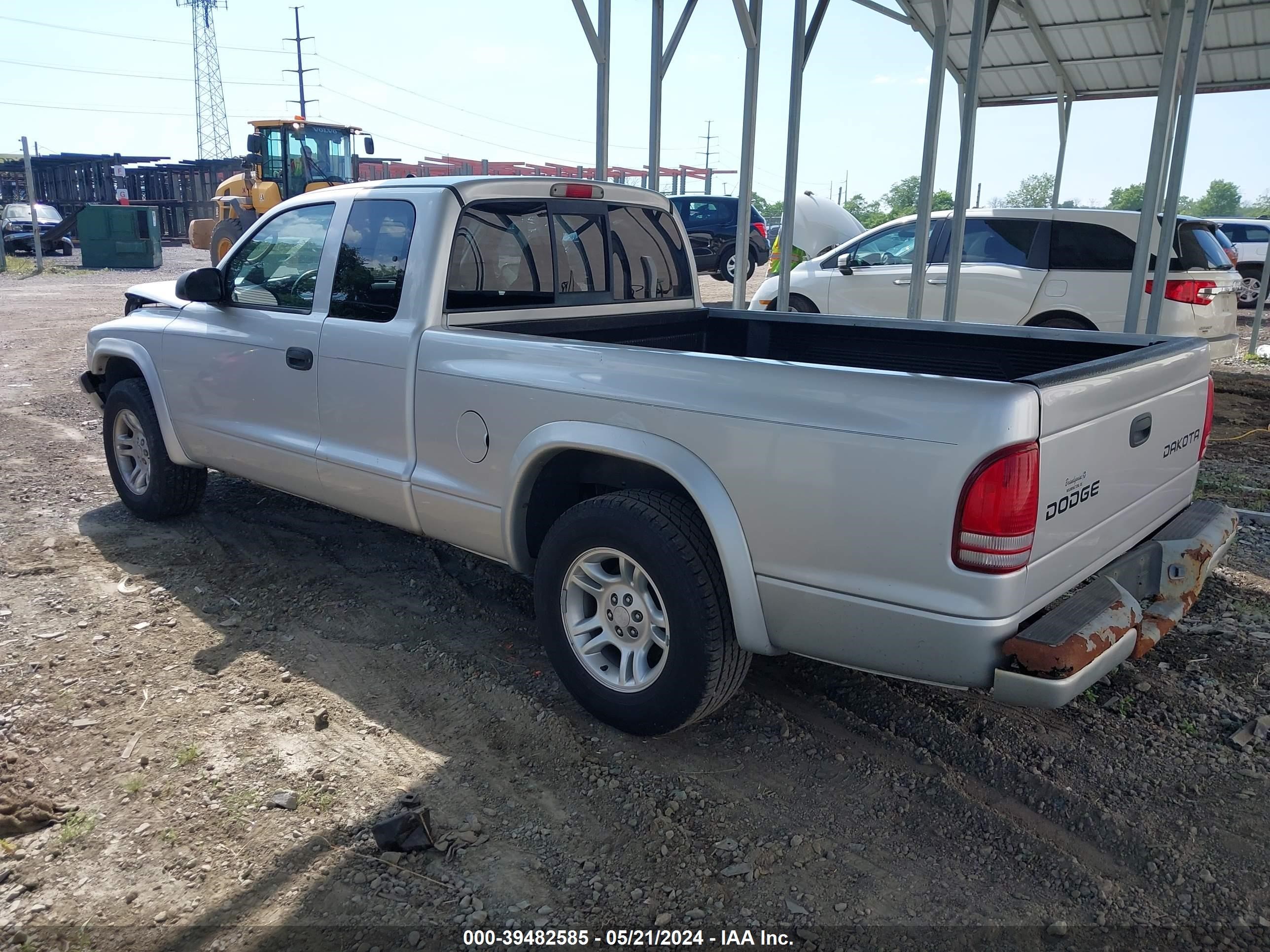 Photo 3 VIN: 1D7GL32K84S704081 - DODGE DAKOTA 