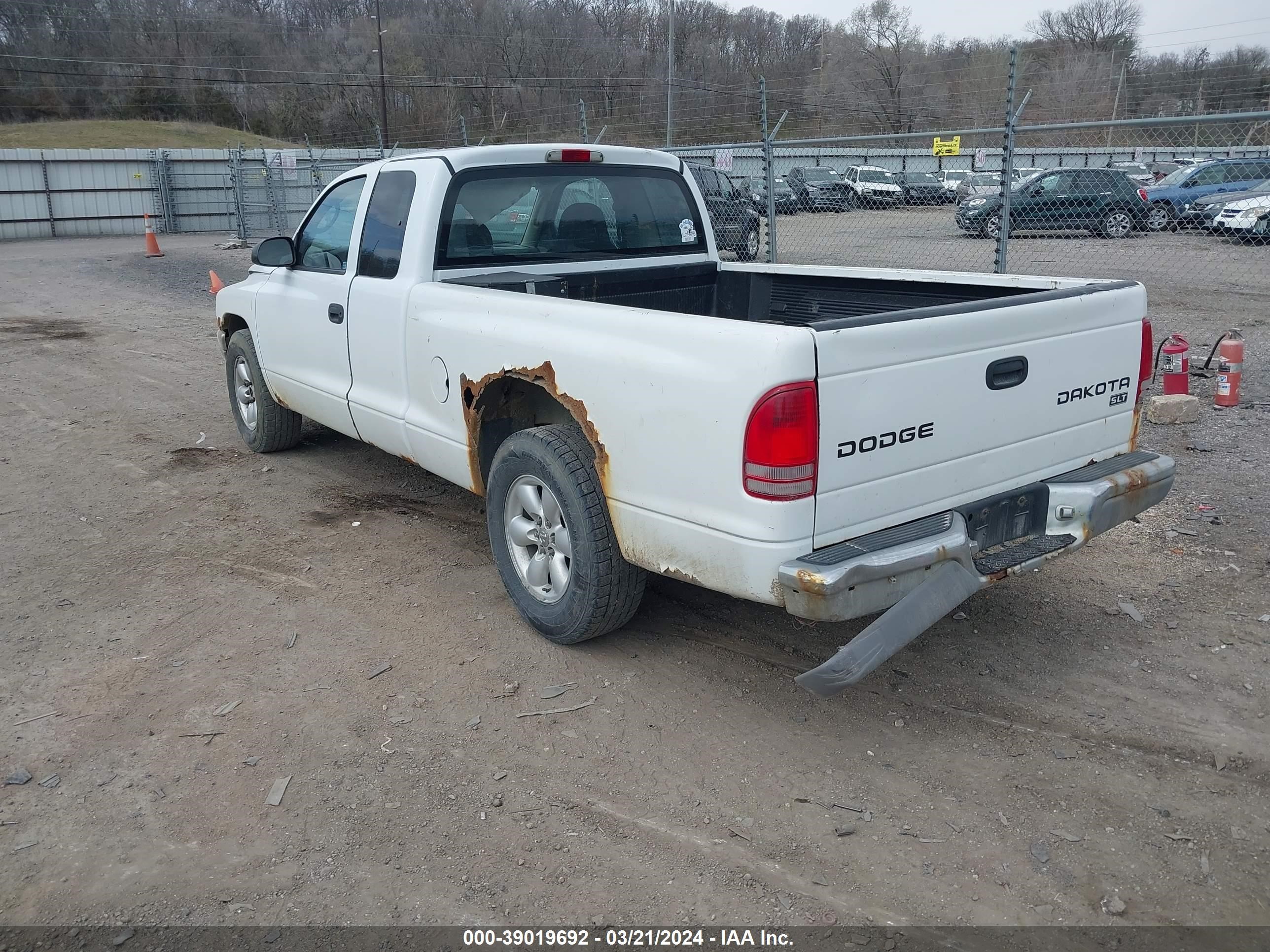 Photo 2 VIN: 1D7GL42KX4S634654 - DODGE DAKOTA 