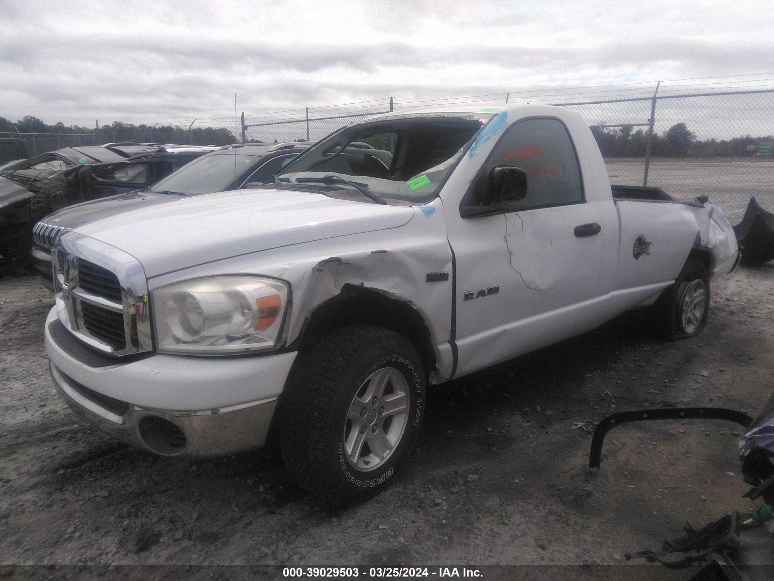 Photo 1 VIN: 1D7HA16218J119606 - DODGE RAM 