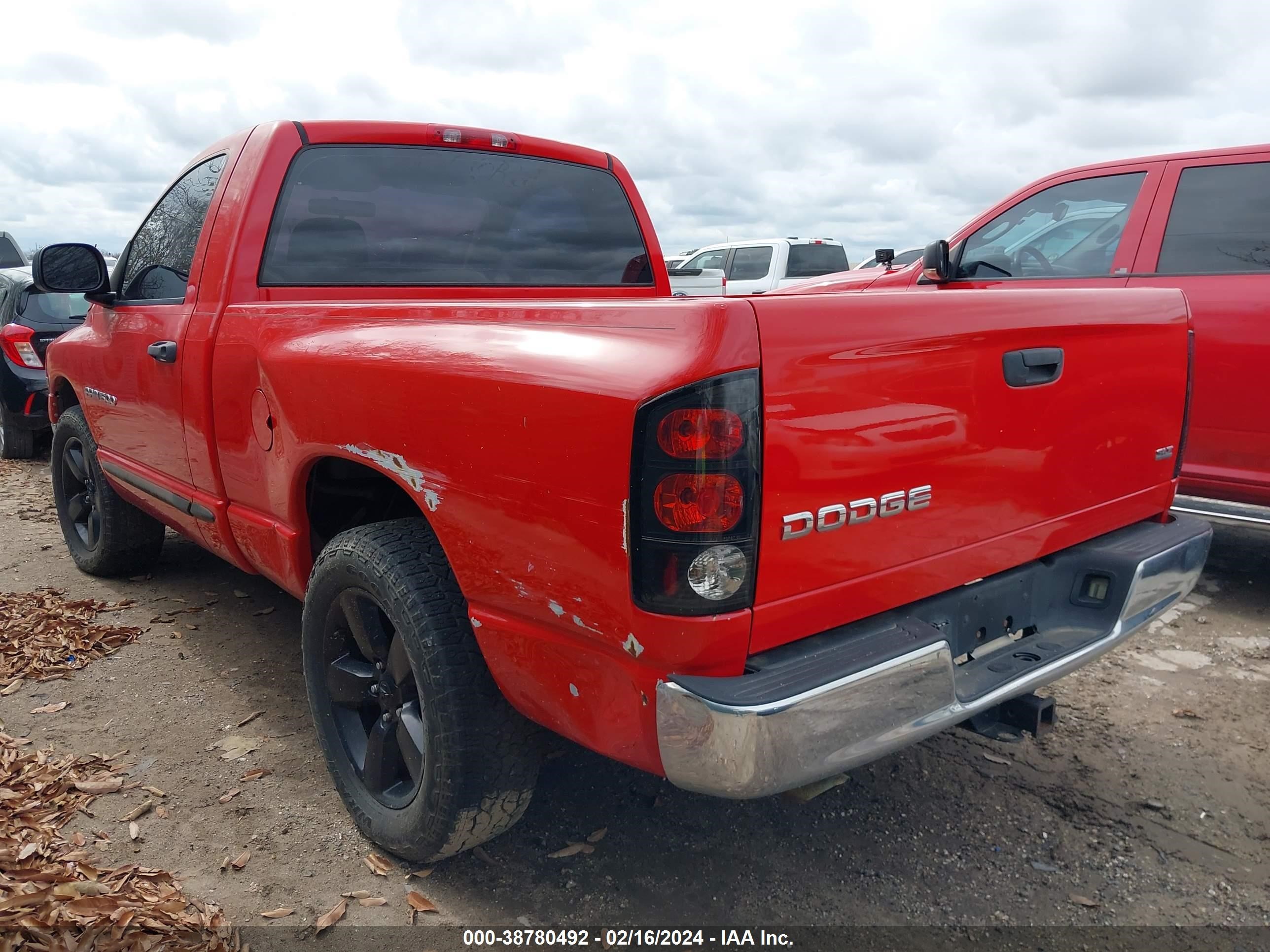 Photo 2 VIN: 1D7HA16D43J638126 - DODGE RAM 