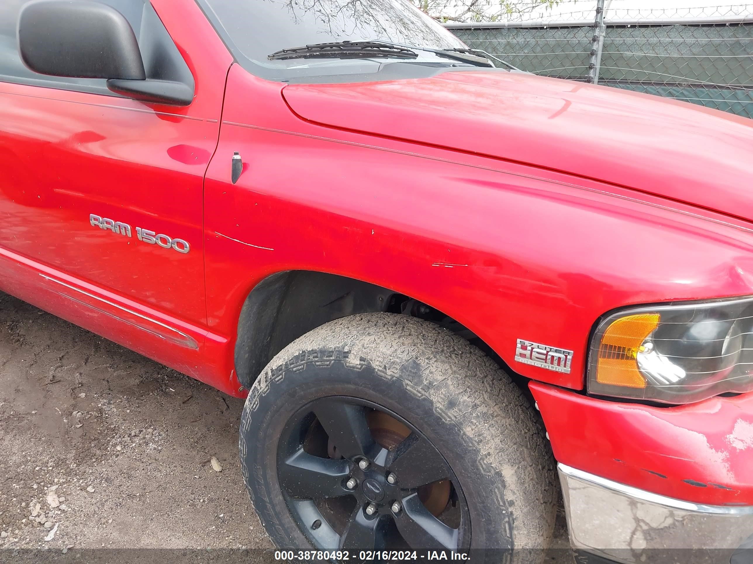 Photo 5 VIN: 1D7HA16D43J638126 - DODGE RAM 