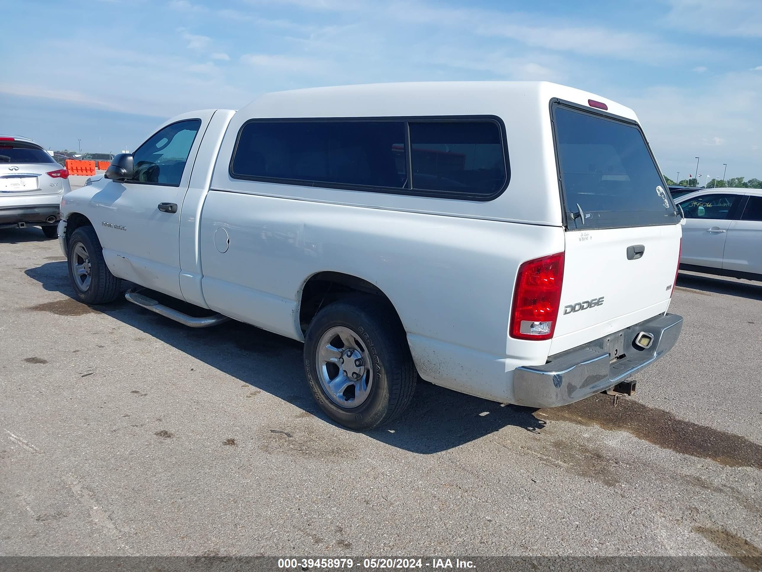 Photo 2 VIN: 1D7HA16D54J157061 - DODGE RAM 