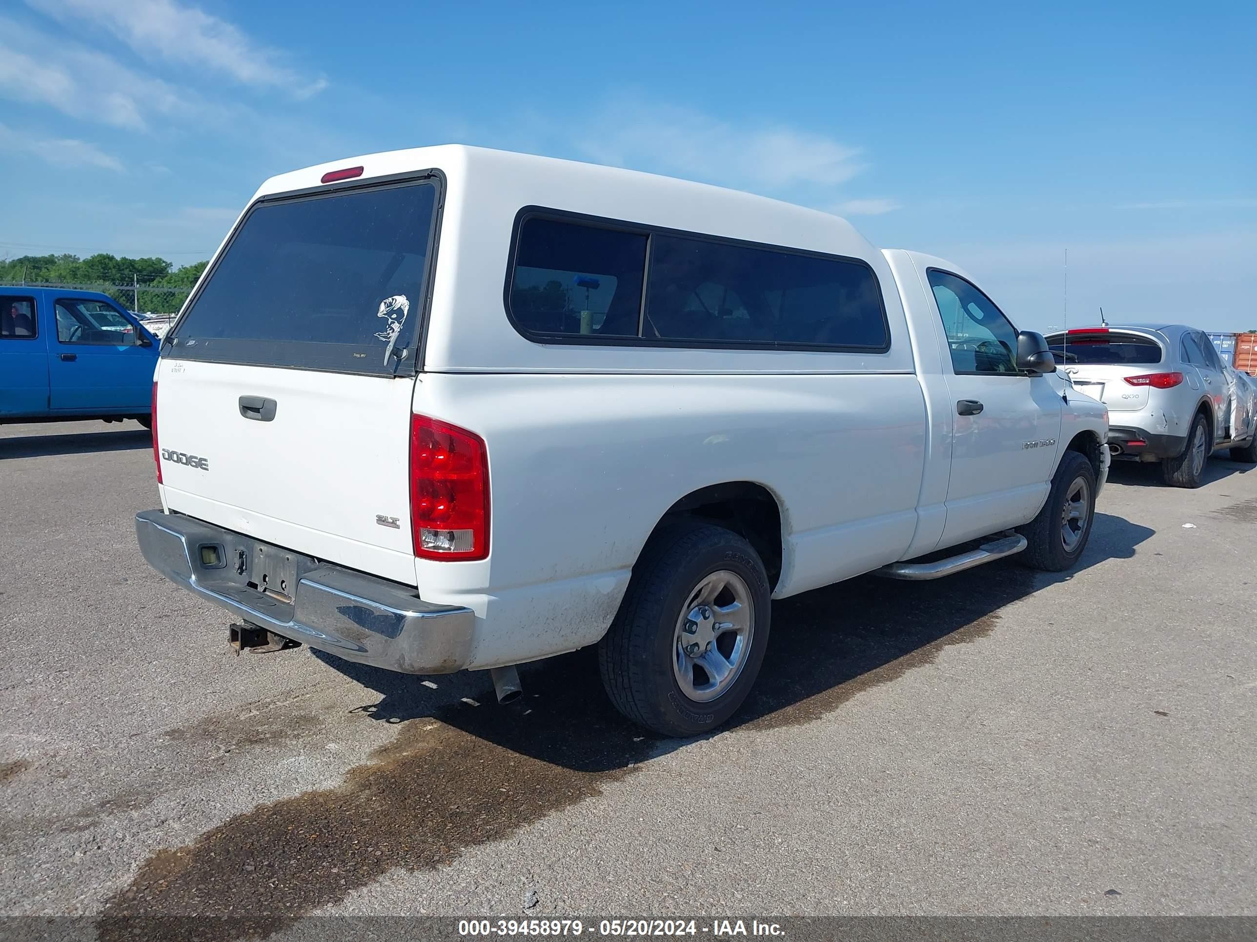 Photo 3 VIN: 1D7HA16D54J157061 - DODGE RAM 