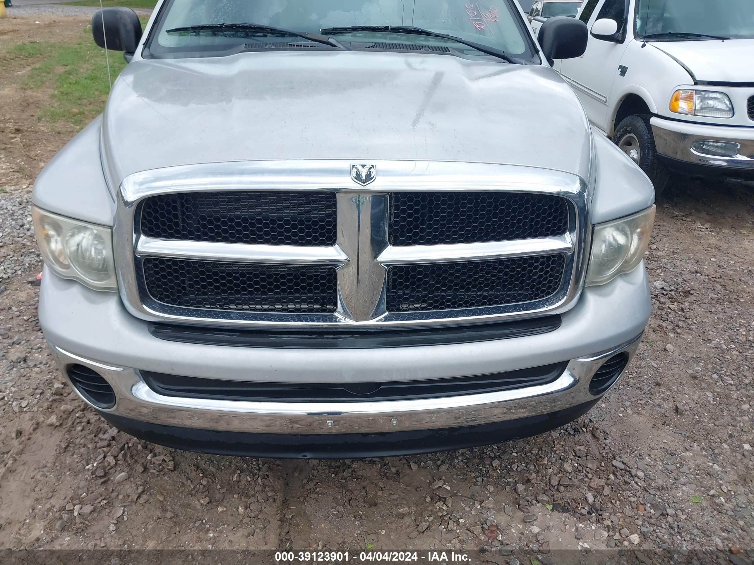 Photo 11 VIN: 1D7HA16D94J279681 - DODGE RAM 