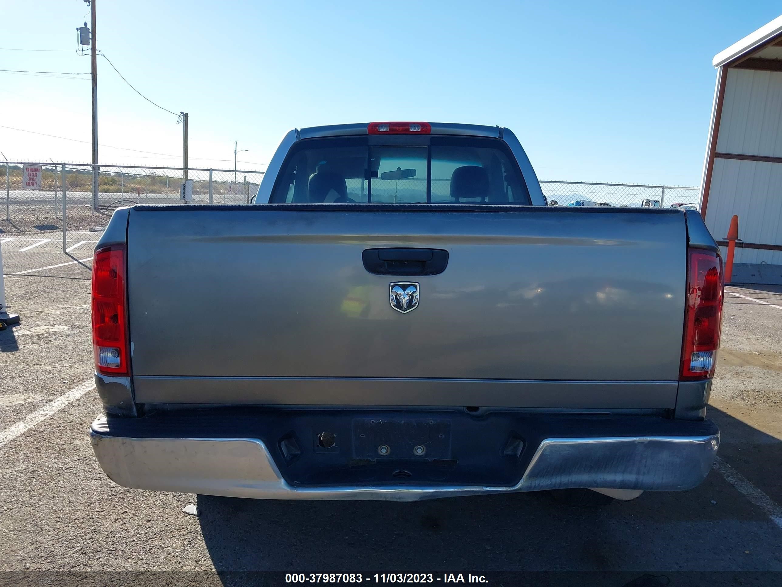 Photo 15 VIN: 1D7HA16K25J645187 - DODGE RAM 