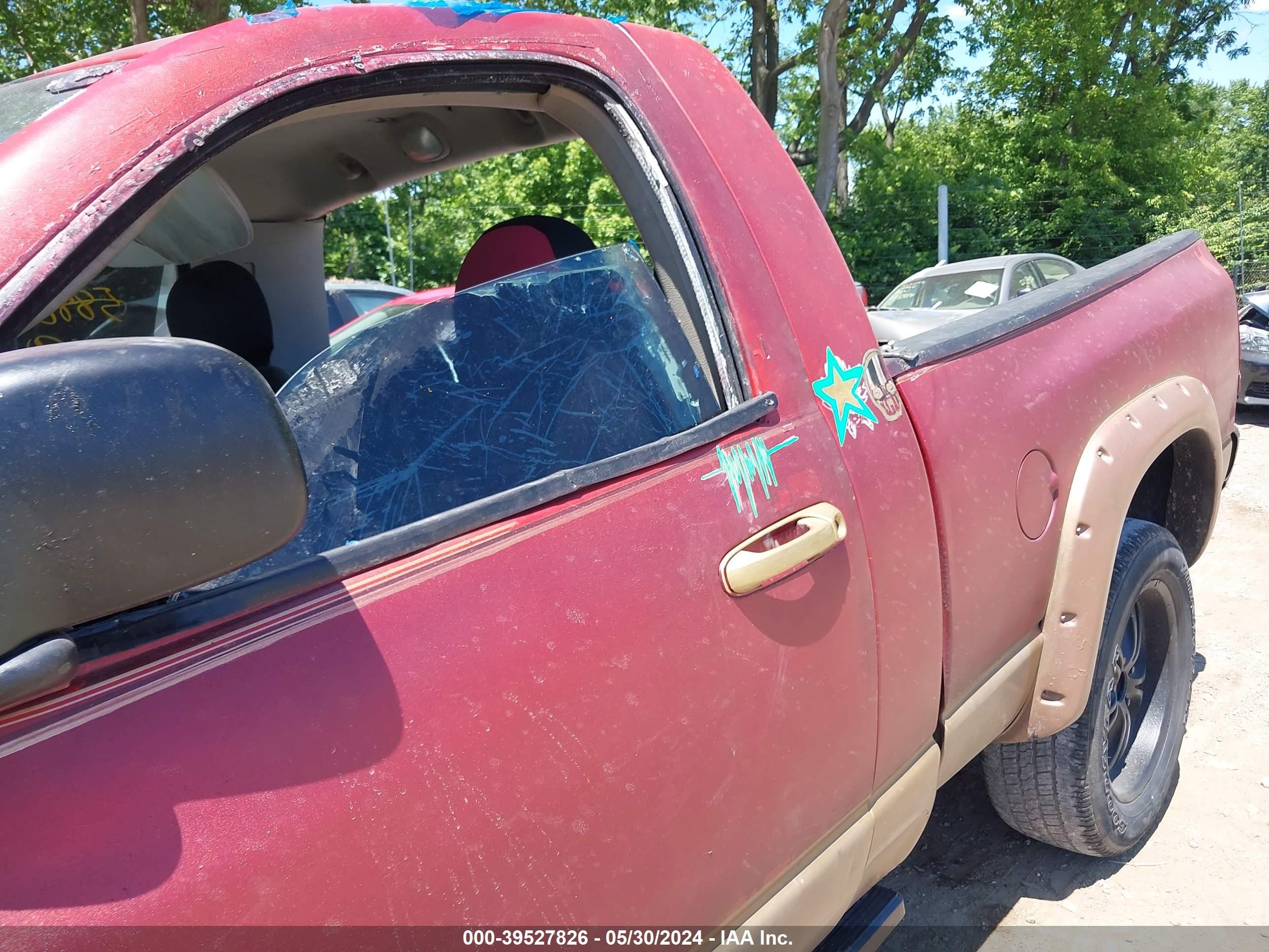 Photo 12 VIN: 1D7HA16K33J588267 - DODGE RAM 