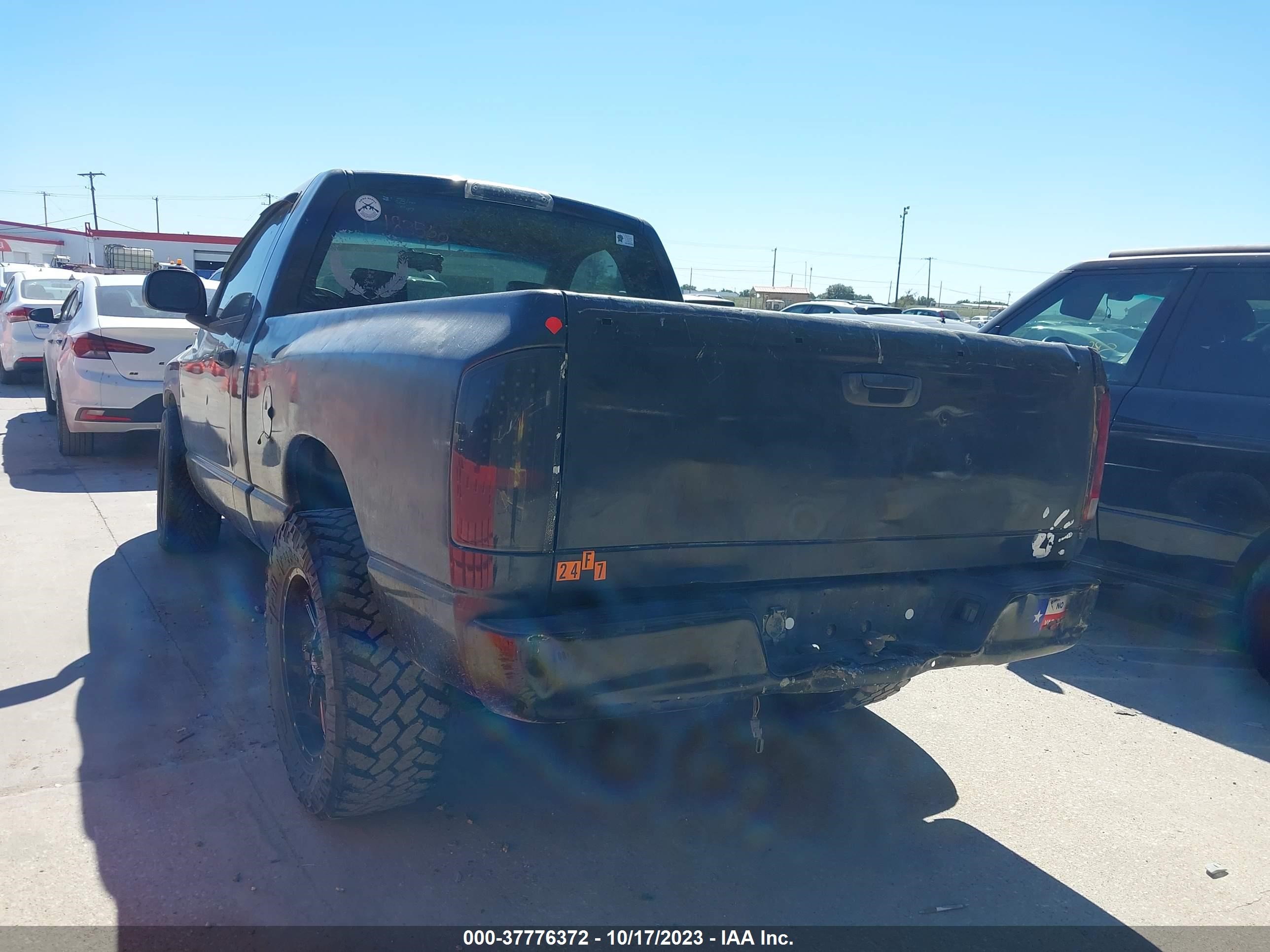 Photo 2 VIN: 1D7HA16K48J183560 - DODGE RAM 