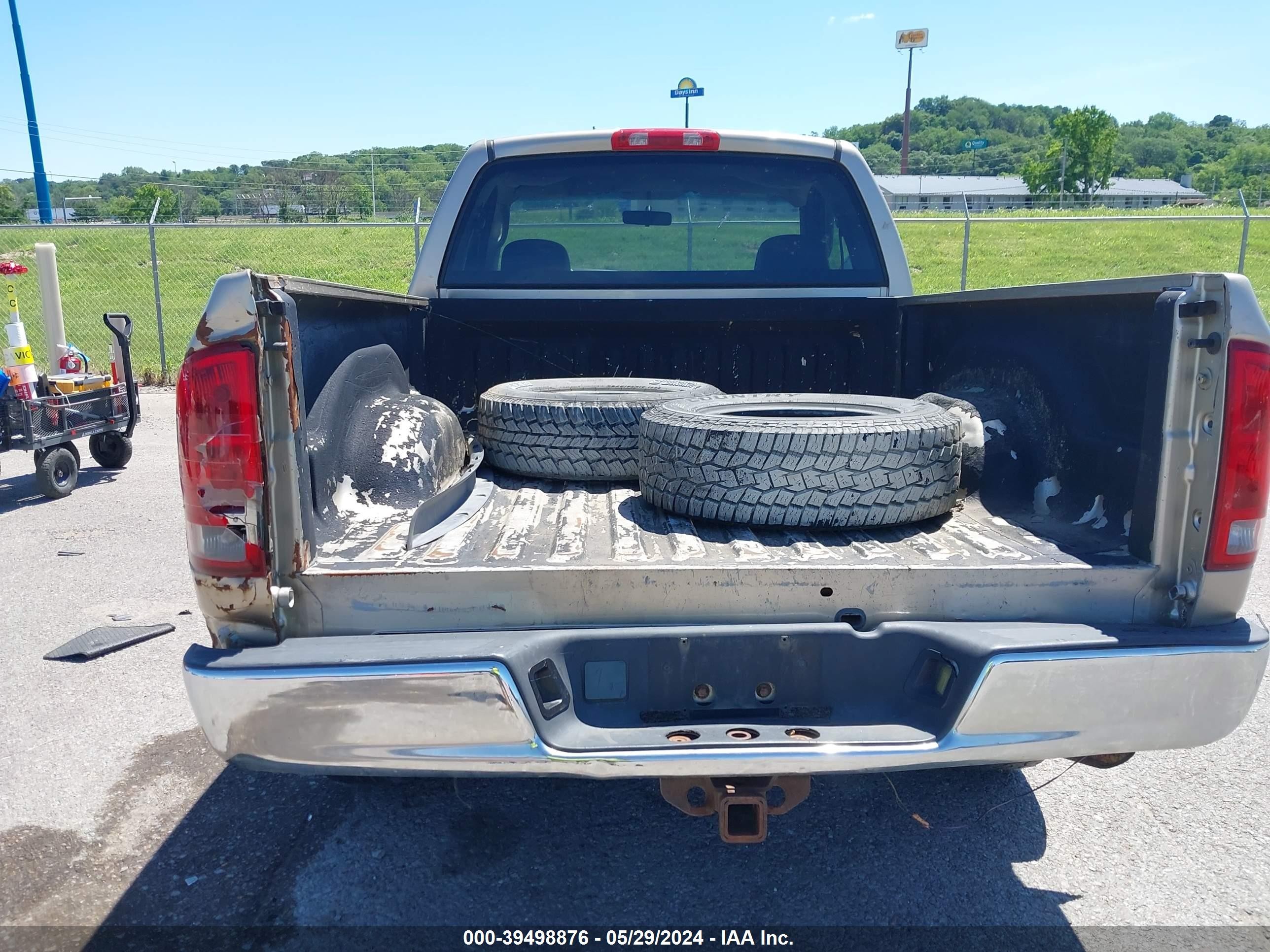 Photo 13 VIN: 1D7HA16K54J214020 - DODGE RAM 