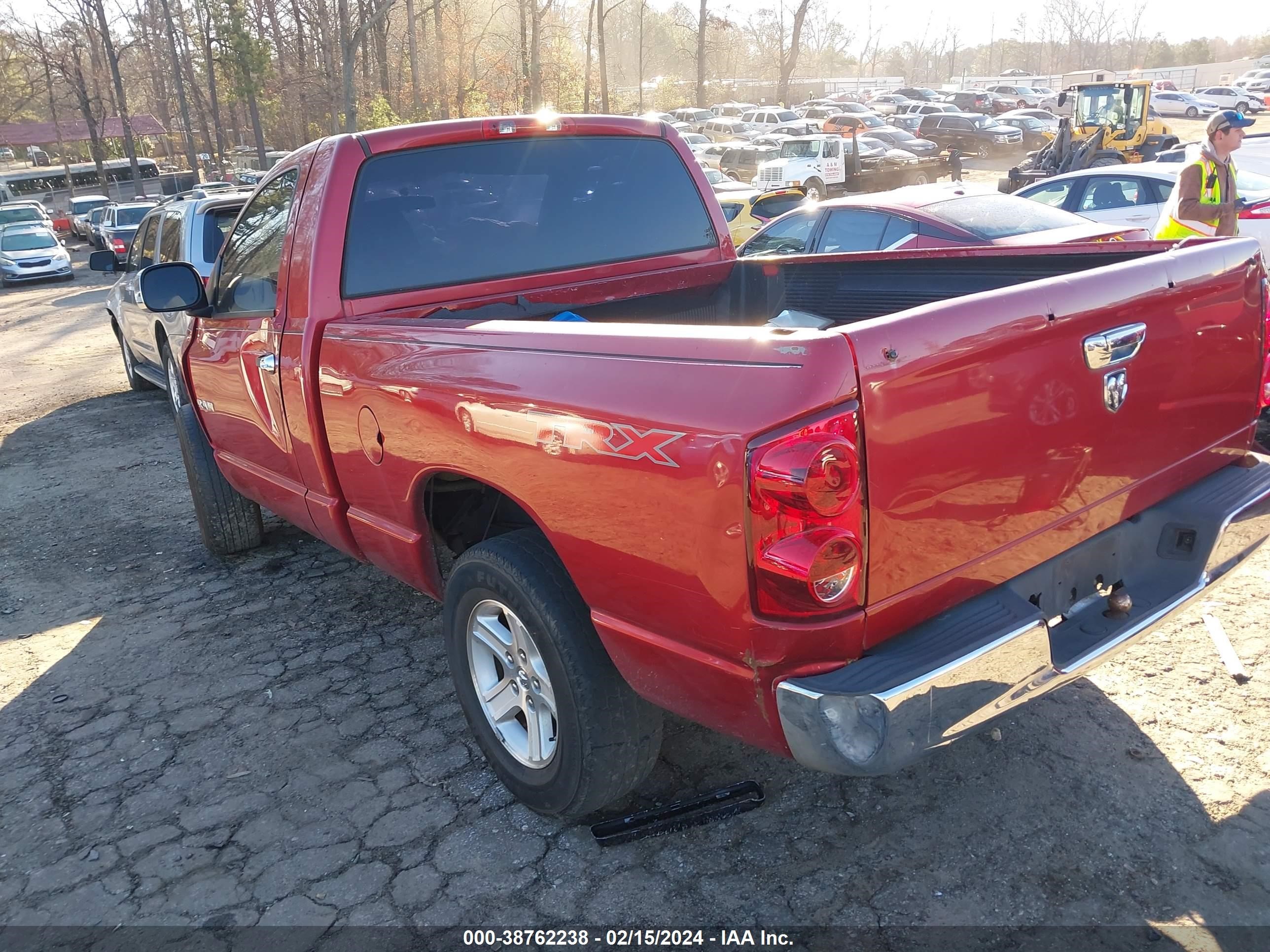 Photo 2 VIN: 1D7HA16K58J134965 - DODGE RAM 