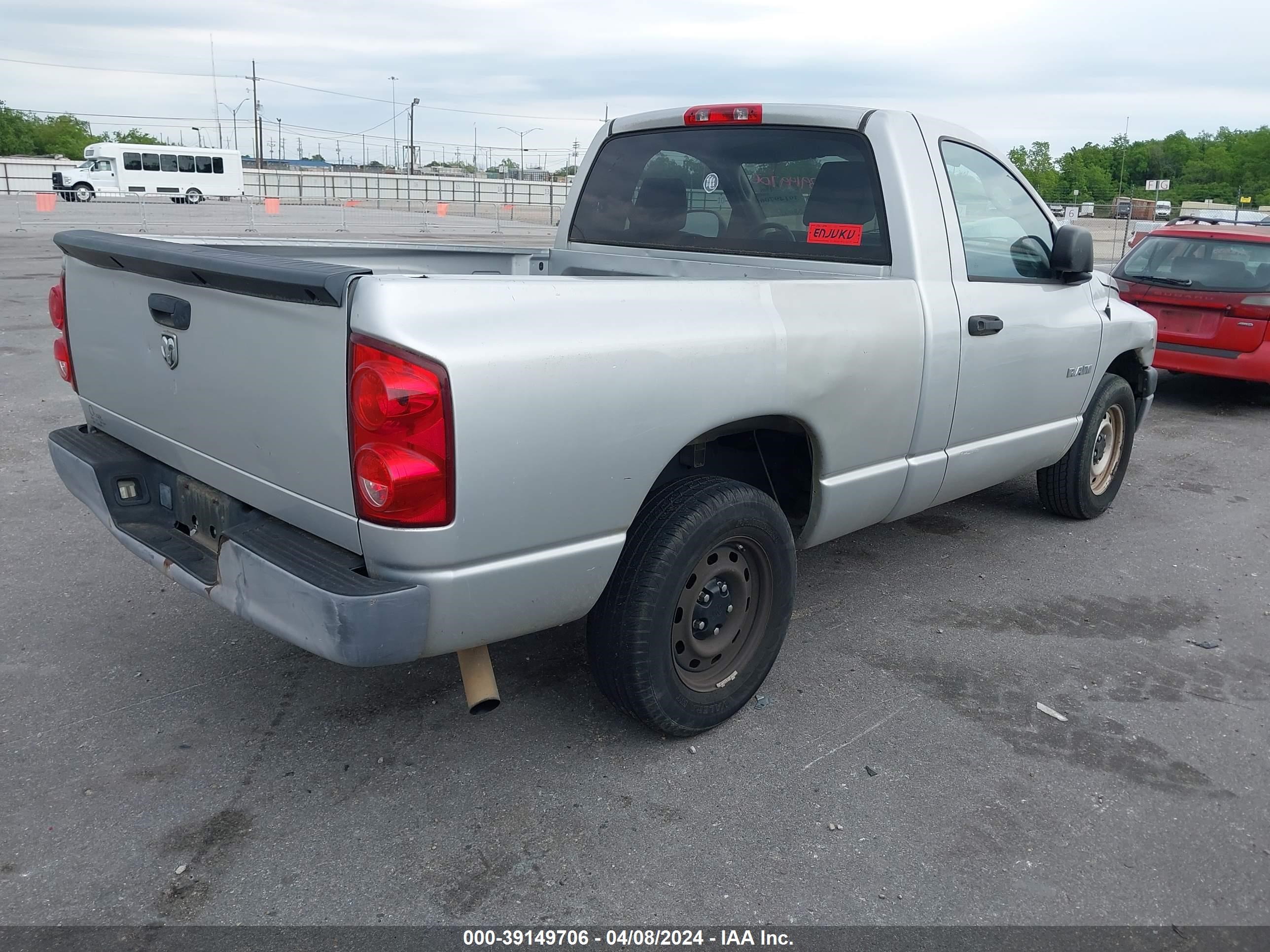 Photo 3 VIN: 1D7HA16K58J188685 - DODGE RAM 