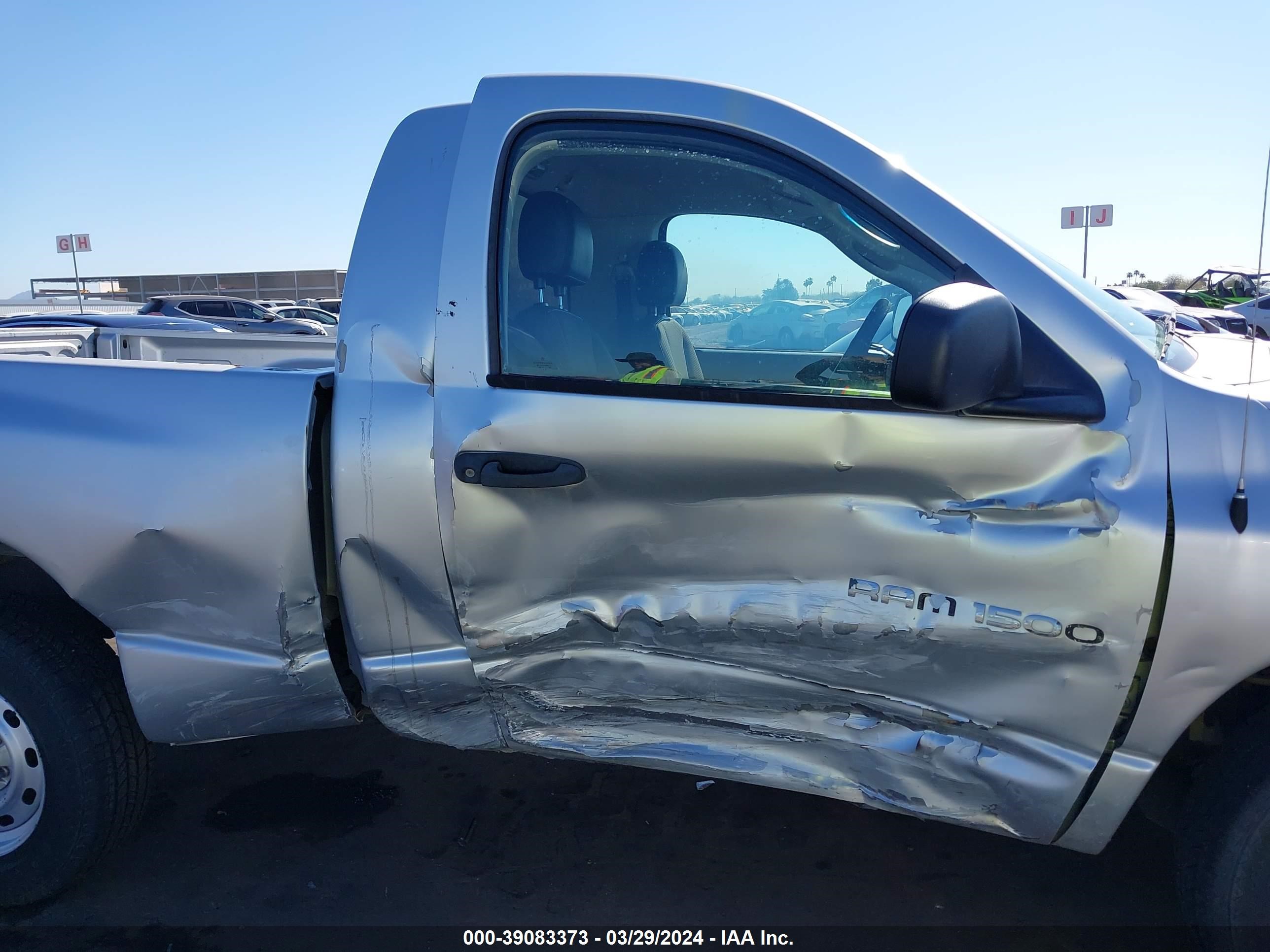 Photo 12 VIN: 1D7HA16K75J577324 - DODGE RAM 