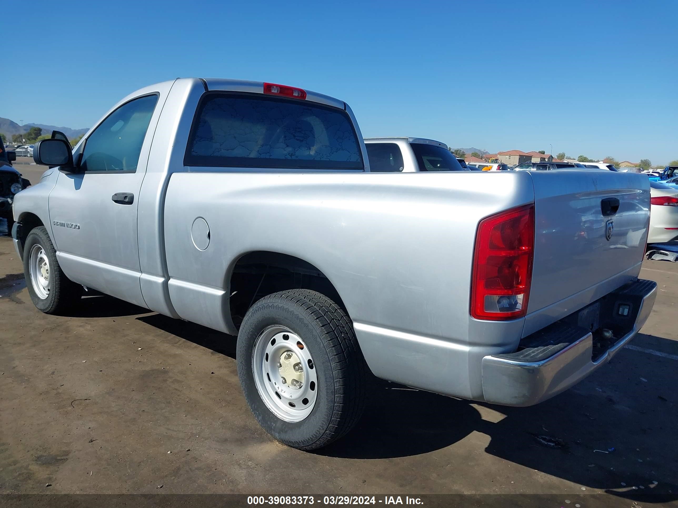 Photo 2 VIN: 1D7HA16K75J577324 - DODGE RAM 