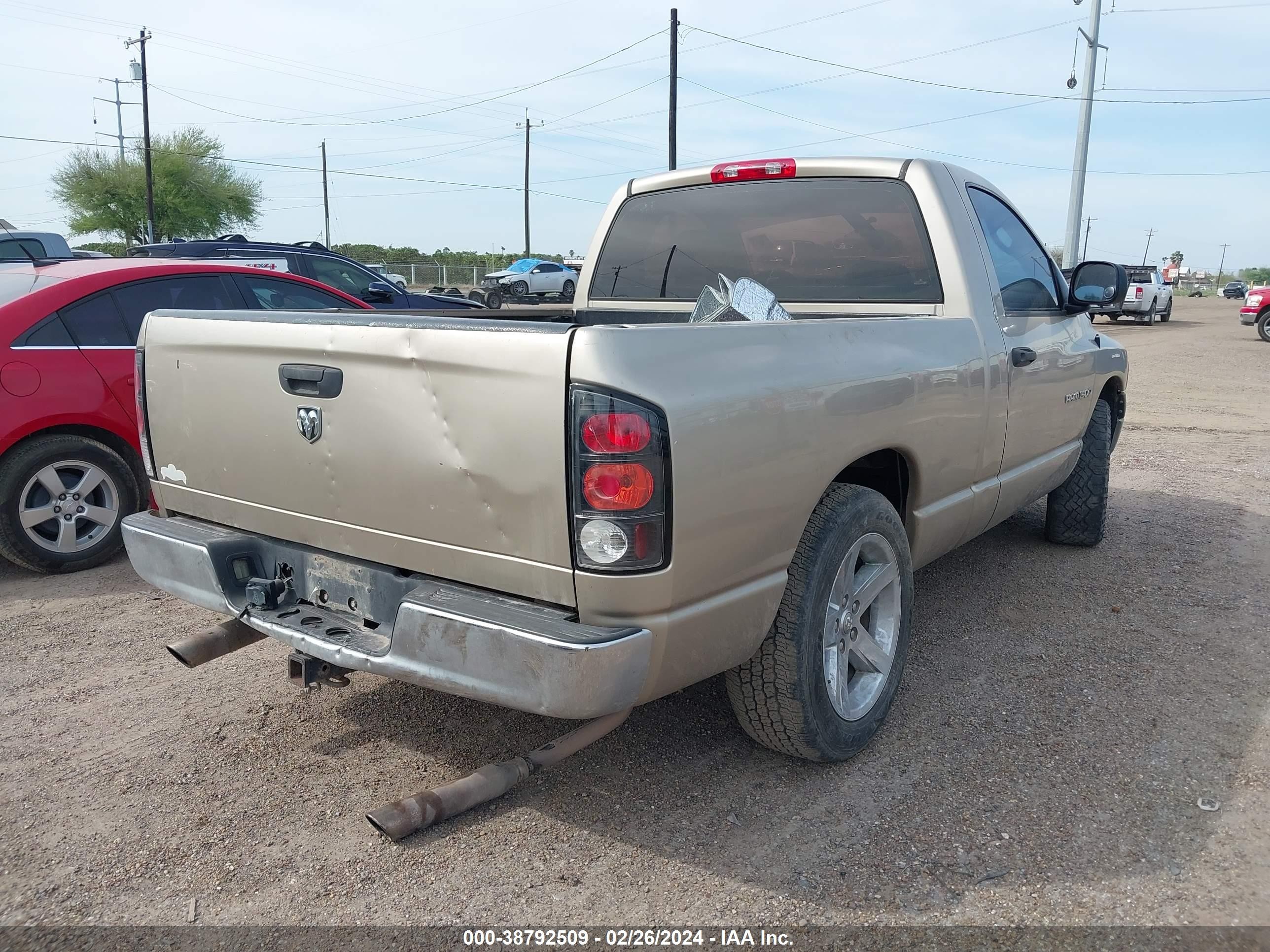 Photo 3 VIN: 1D7HA16K75J602397 - DODGE RAM 